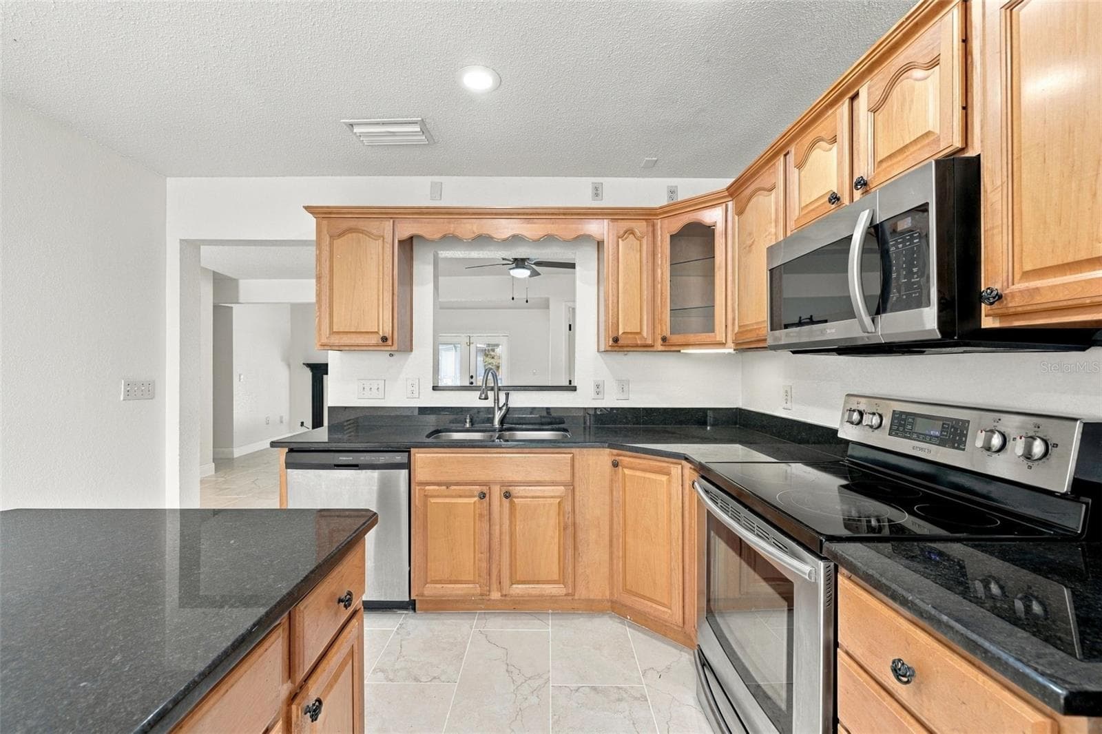 Single Family Residence at 18306 CRAWLEY RD, ODESSA, photo 11 of 43
