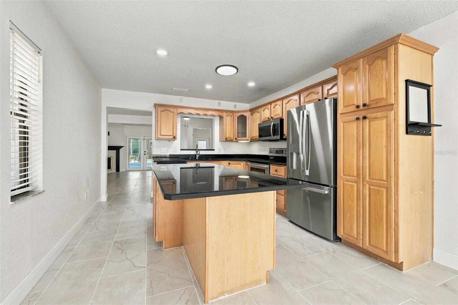Single Family Residence at 18306 CRAWLEY RD, ODESSA, photo 14 of 43