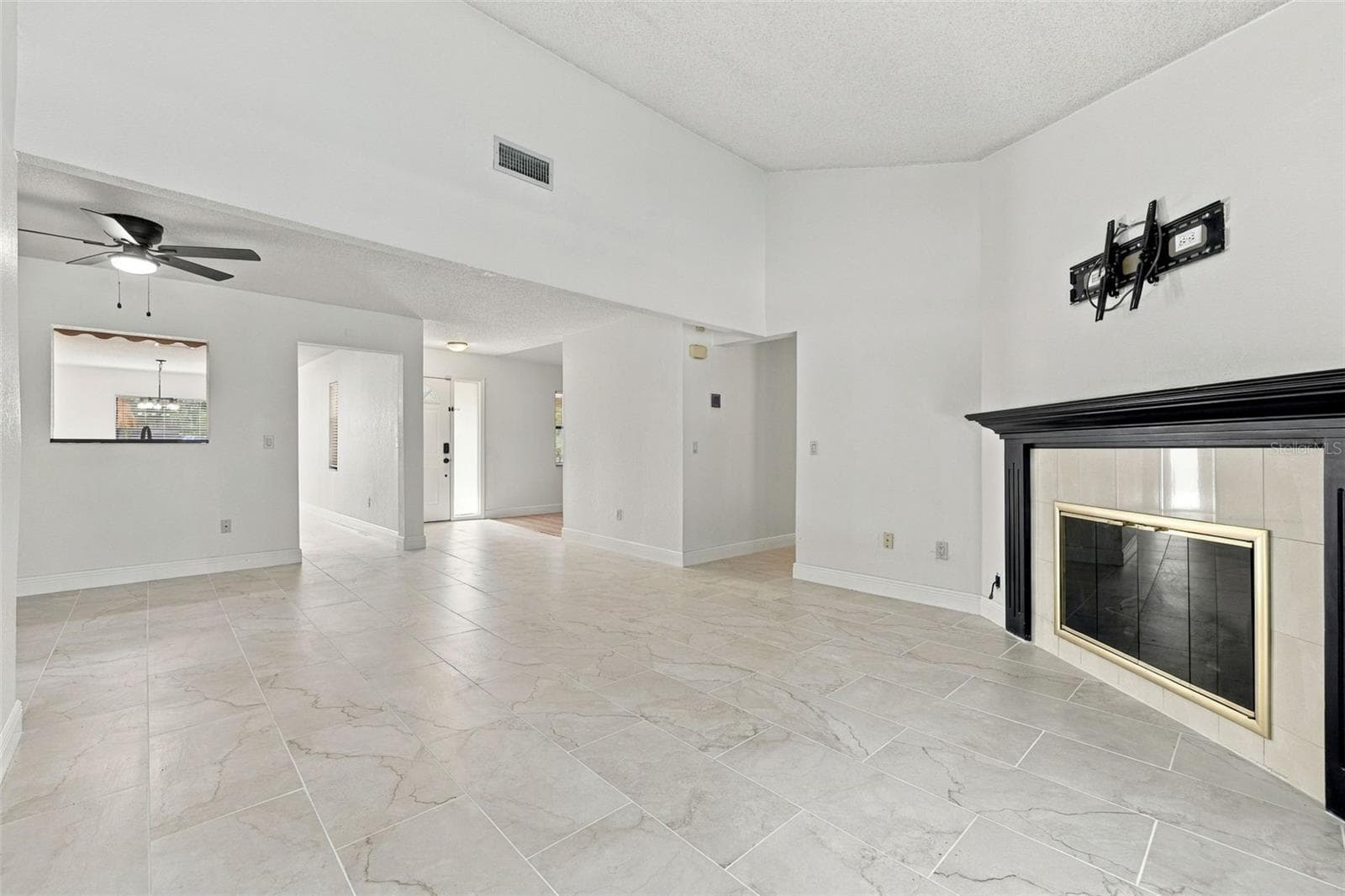 Single Family Residence at 18306 CRAWLEY RD, ODESSA, photo 19 of 43