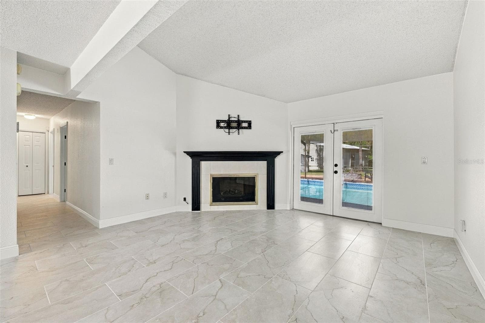 Single Family Residence at 18306 CRAWLEY RD, ODESSA, photo 20 of 43