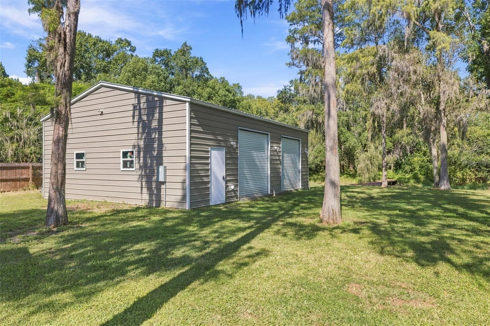 Single Family Residence at 18306 CRAWLEY RD, ODESSA, photo 32 of 43