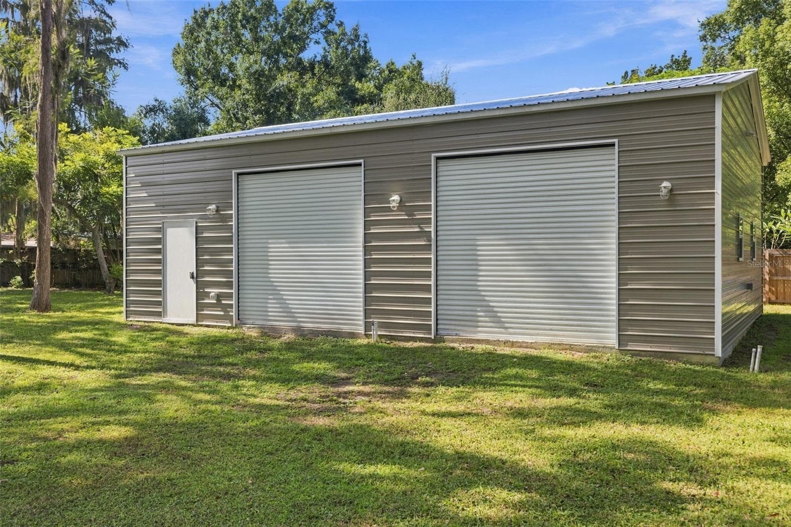 Single Family Residence at 18306 CRAWLEY RD, ODESSA, photo 33 of 43