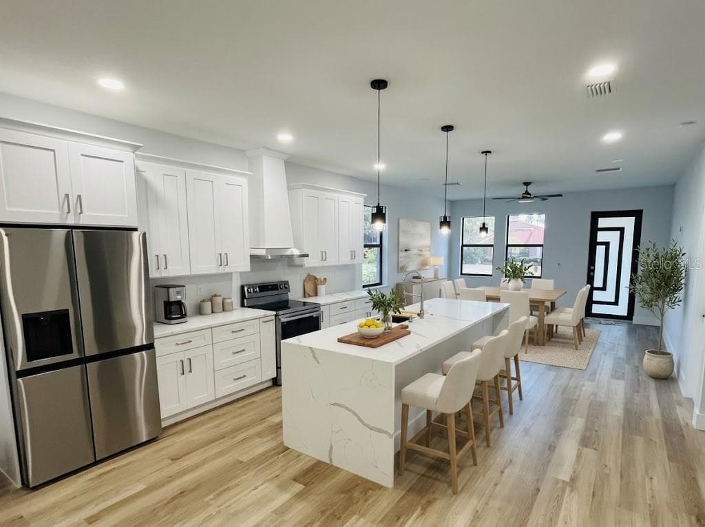 Single Family Residence at 2122 BIRD ST., TAMPA, photo 3 of 16