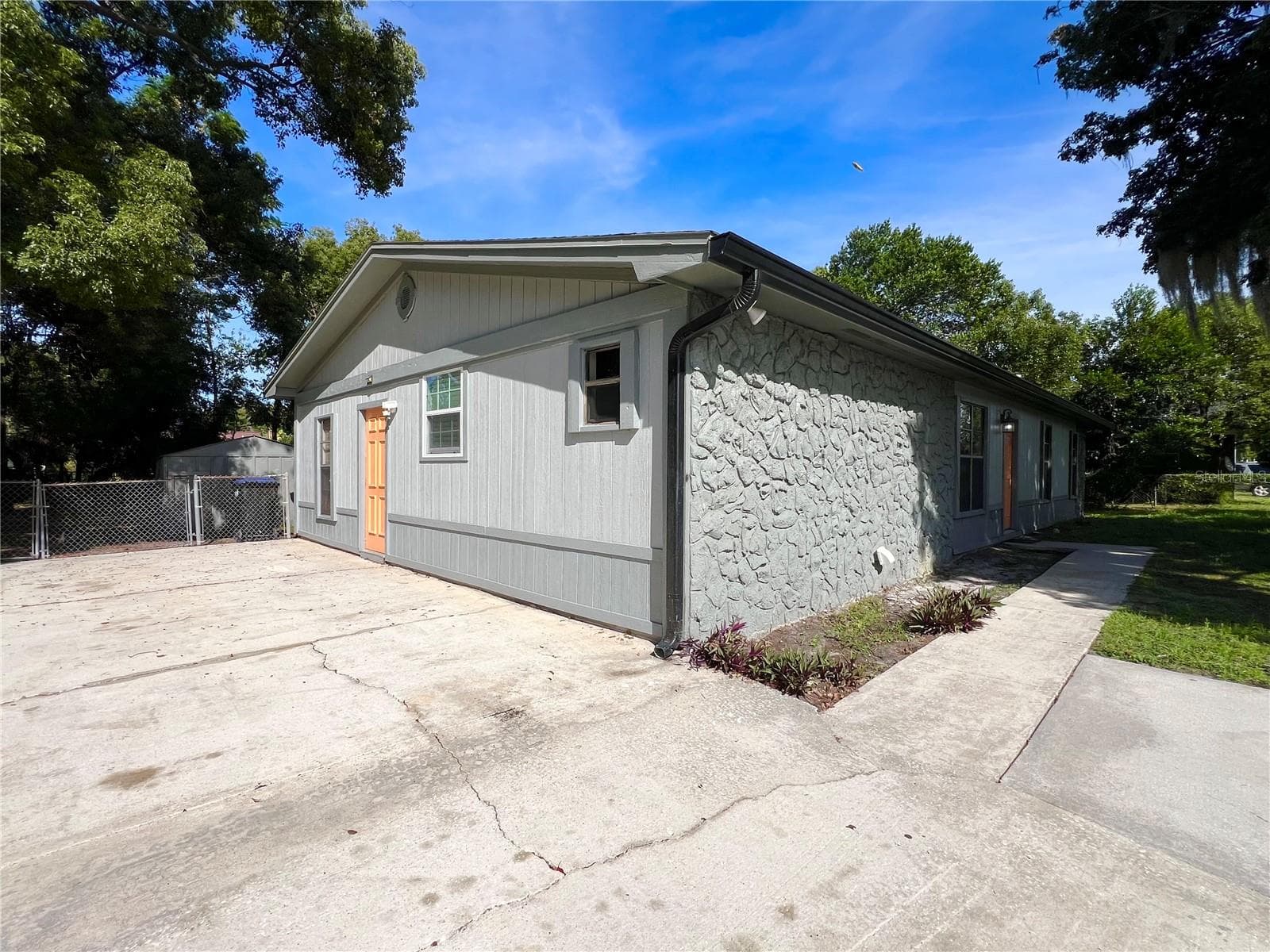Single Family Residence at 7925 NAPOLEON ST, ORLANDO, photo 88 of 93