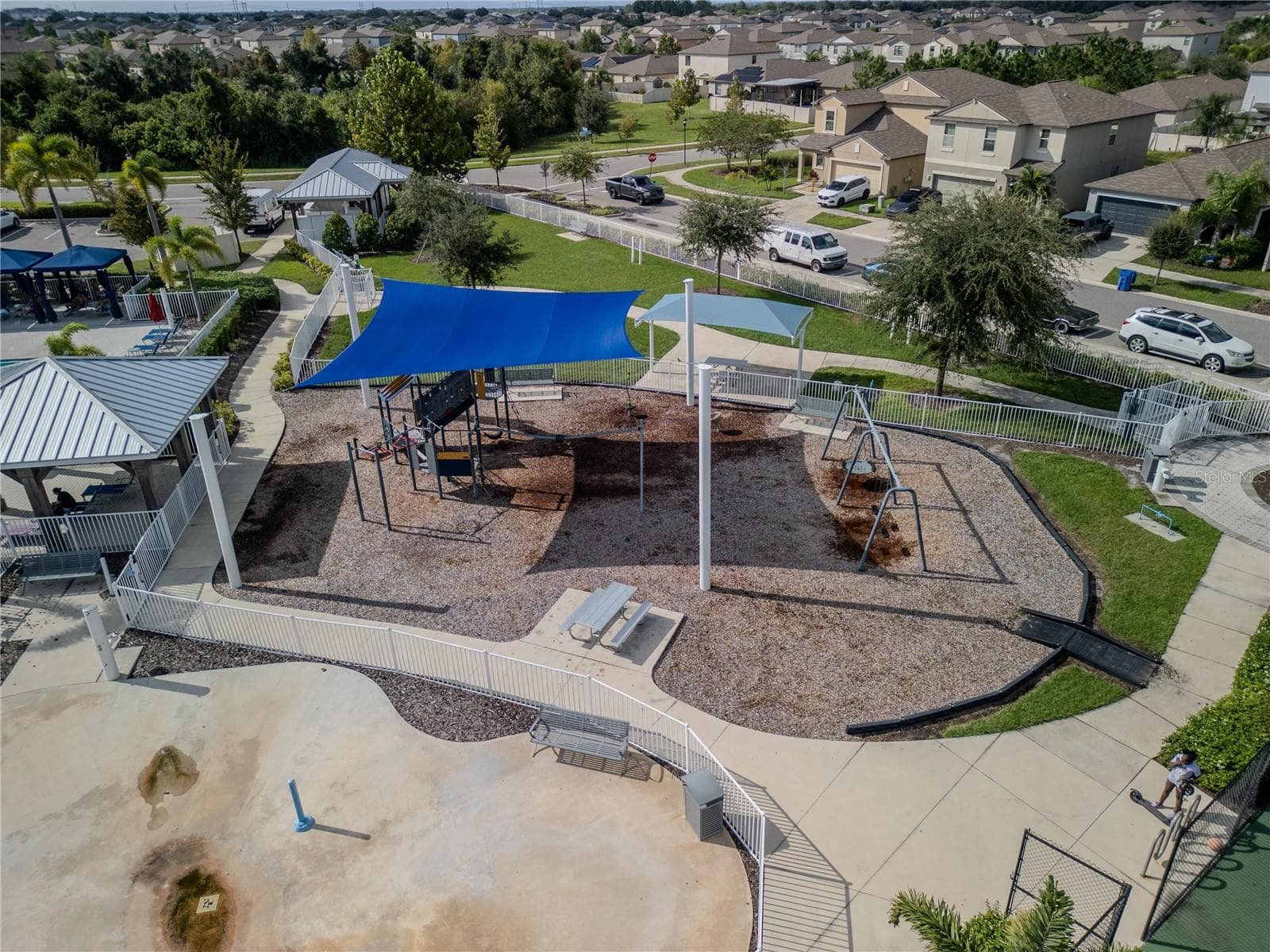 Single Family Residence at 15436 MILLER CREEK DR, SUN CITY CENTER, photo 44 of 54