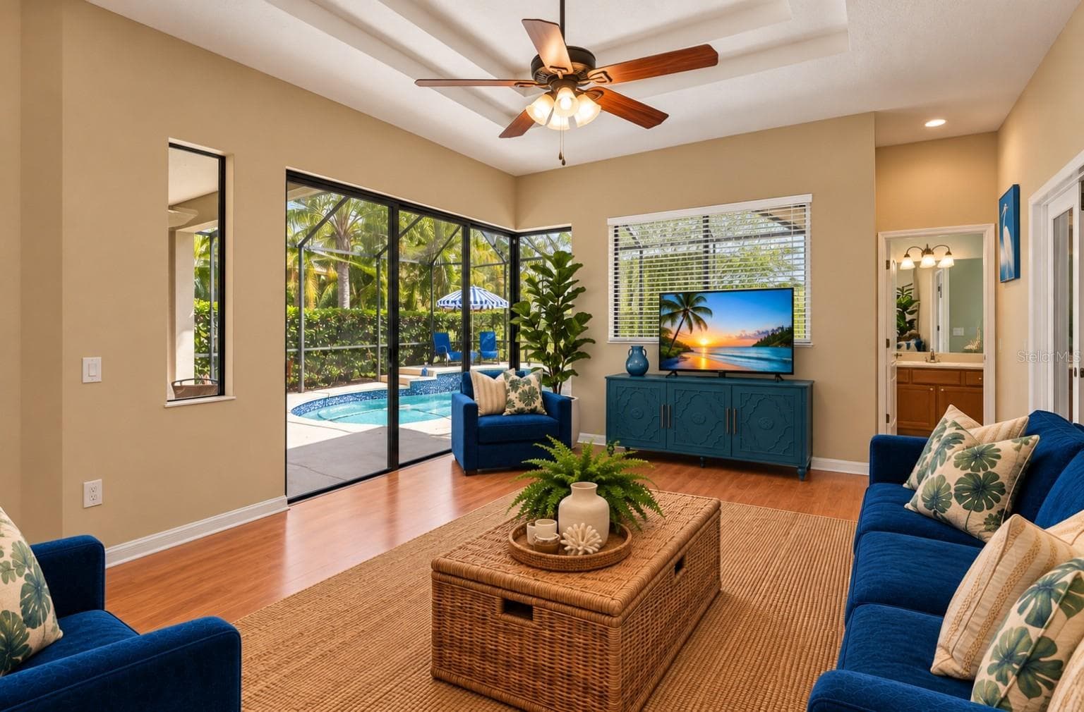 Single Family Residence at 259 DAHLIA CT, BRADENTON, photo 7 of 72