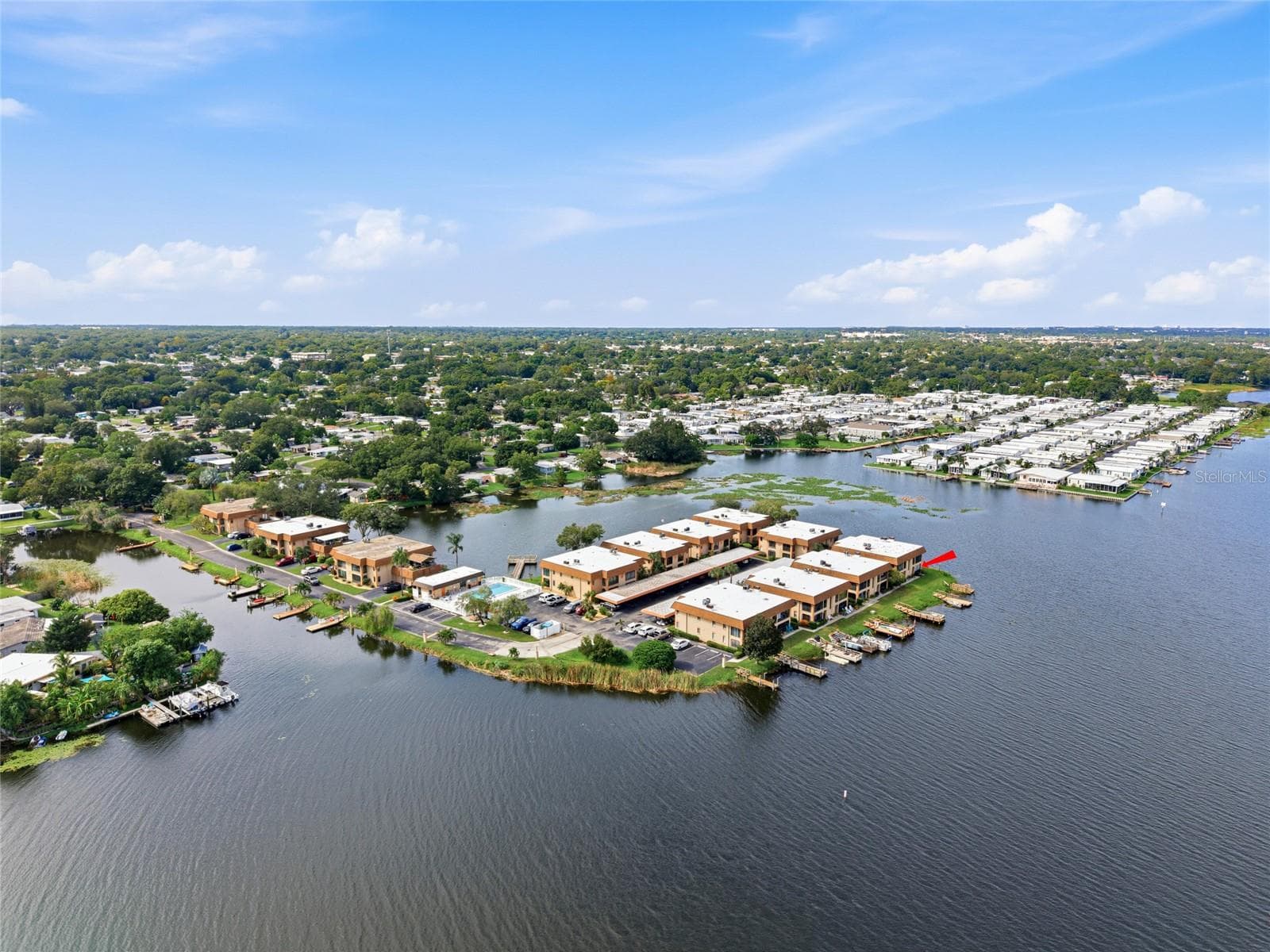 Condominium at 10142 SEMINOLE ISLAND DR, LARGO, photo 40 of 50