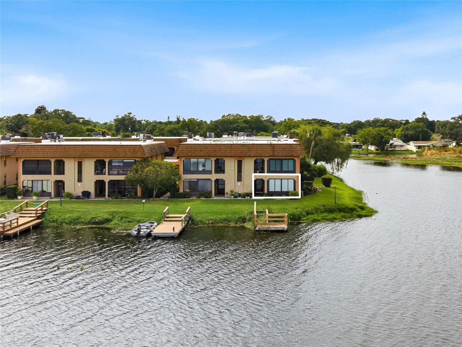 Condominium at 10142 SEMINOLE ISLAND DR, LARGO, photo 43 of 50