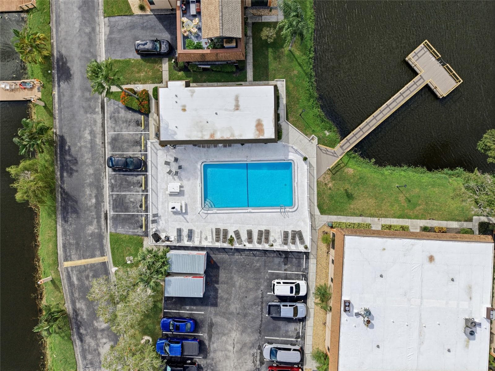 Condominium at 10142 SEMINOLE ISLAND DR, LARGO, photo 46 of 50
