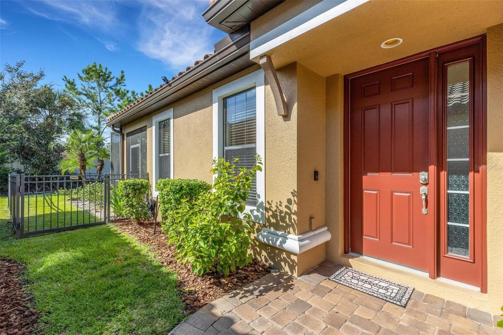 Single Family Residence at 8413 ALBERATA VISTA DR, TAMPA, photo 16 of 163