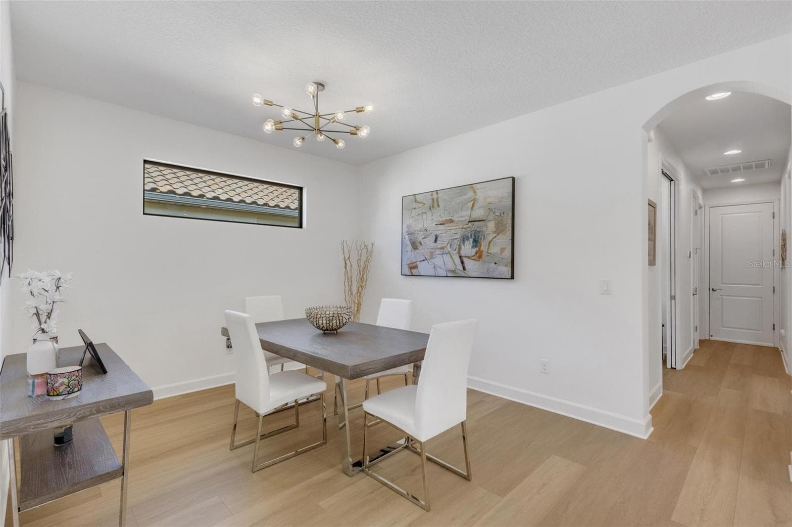 Single Family Residence at 8413 ALBERATA VISTA DR, TAMPA, photo 68 of 163