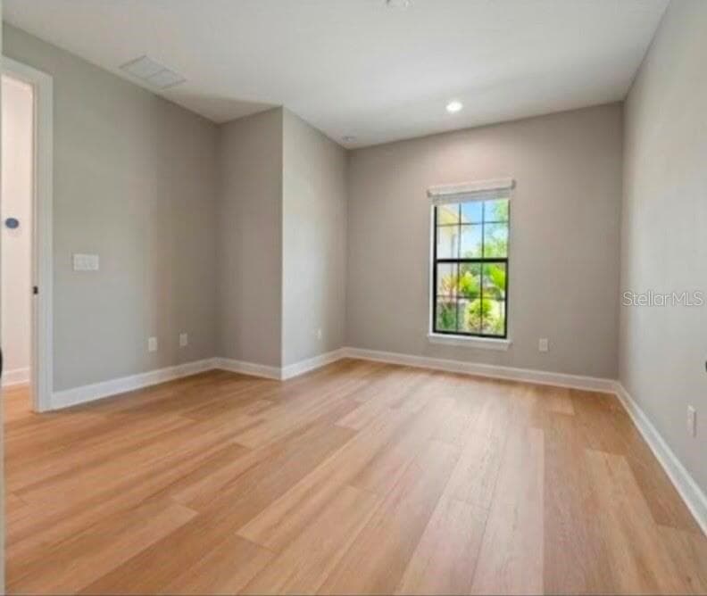 Single Family Residence at 8413 ALBERATA VISTA DR, TAMPA, photo 84 of 163