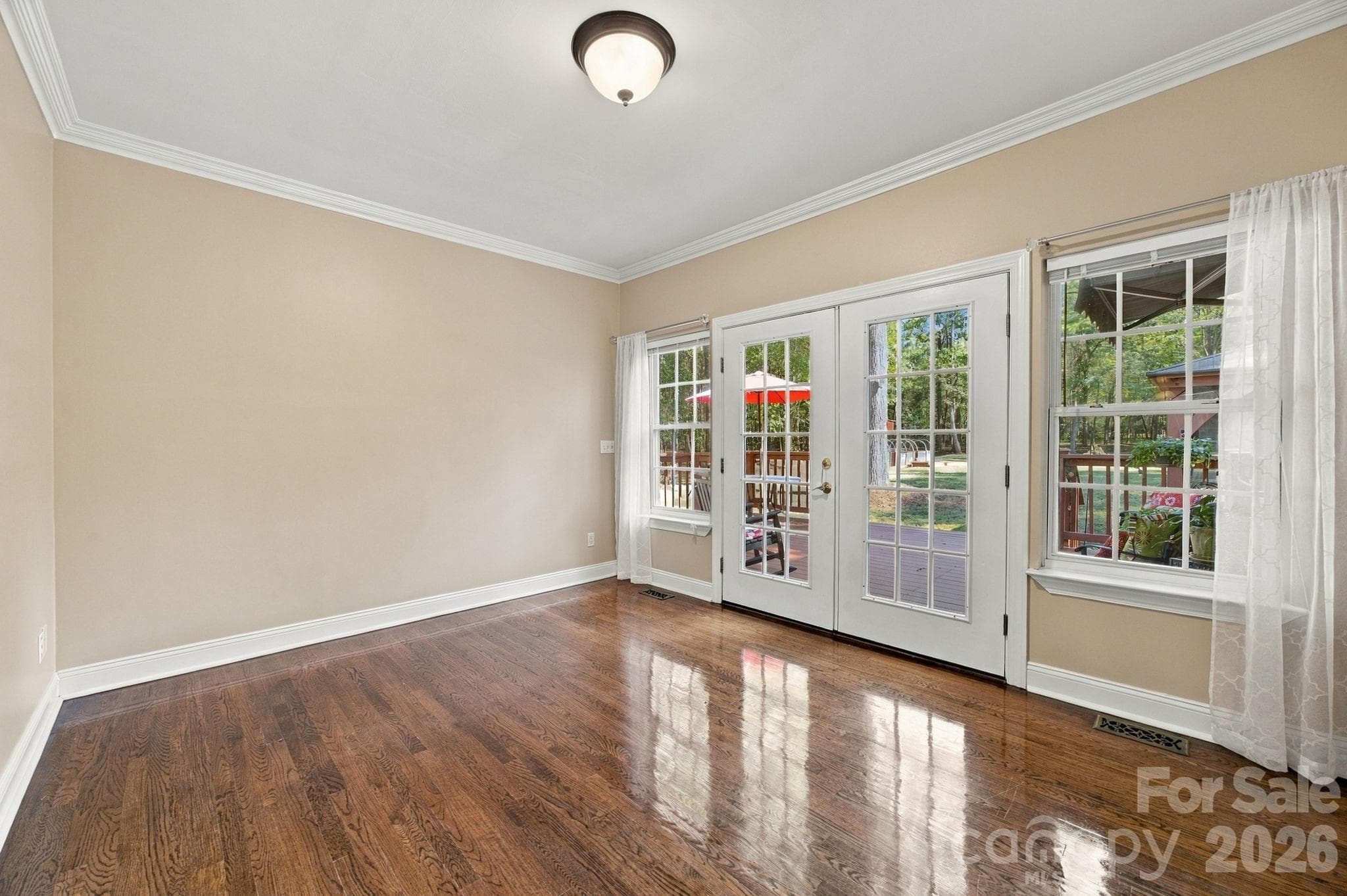 Sunroom. - 6611 Providence Road S, Waxhaw