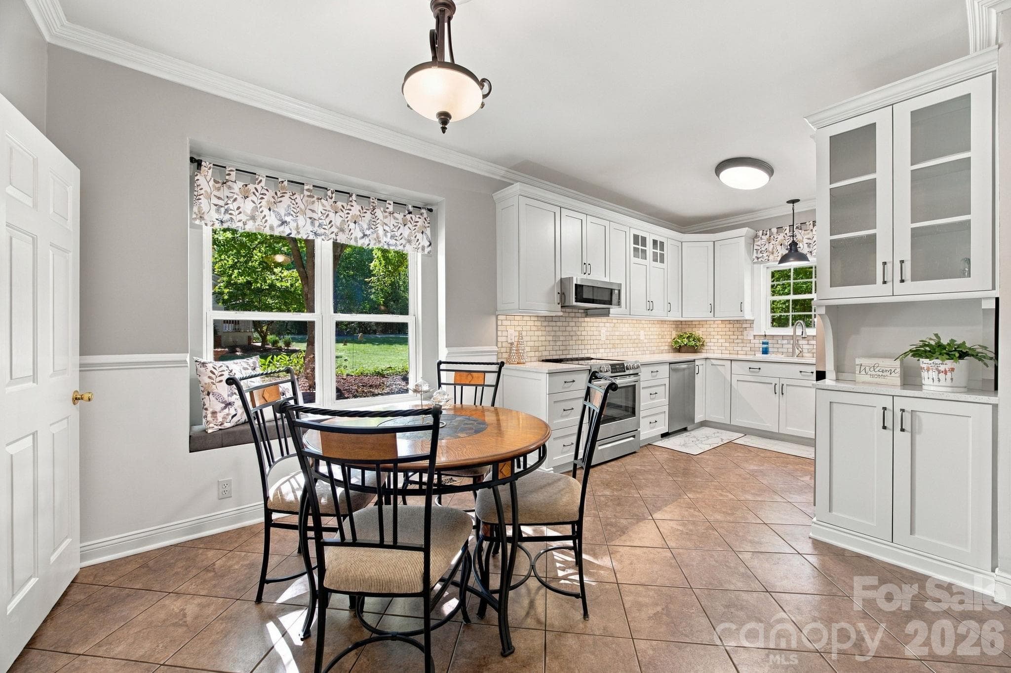 Single Family Residence at 6611 Providence Road S, Waxhaw, photo 33 of 47