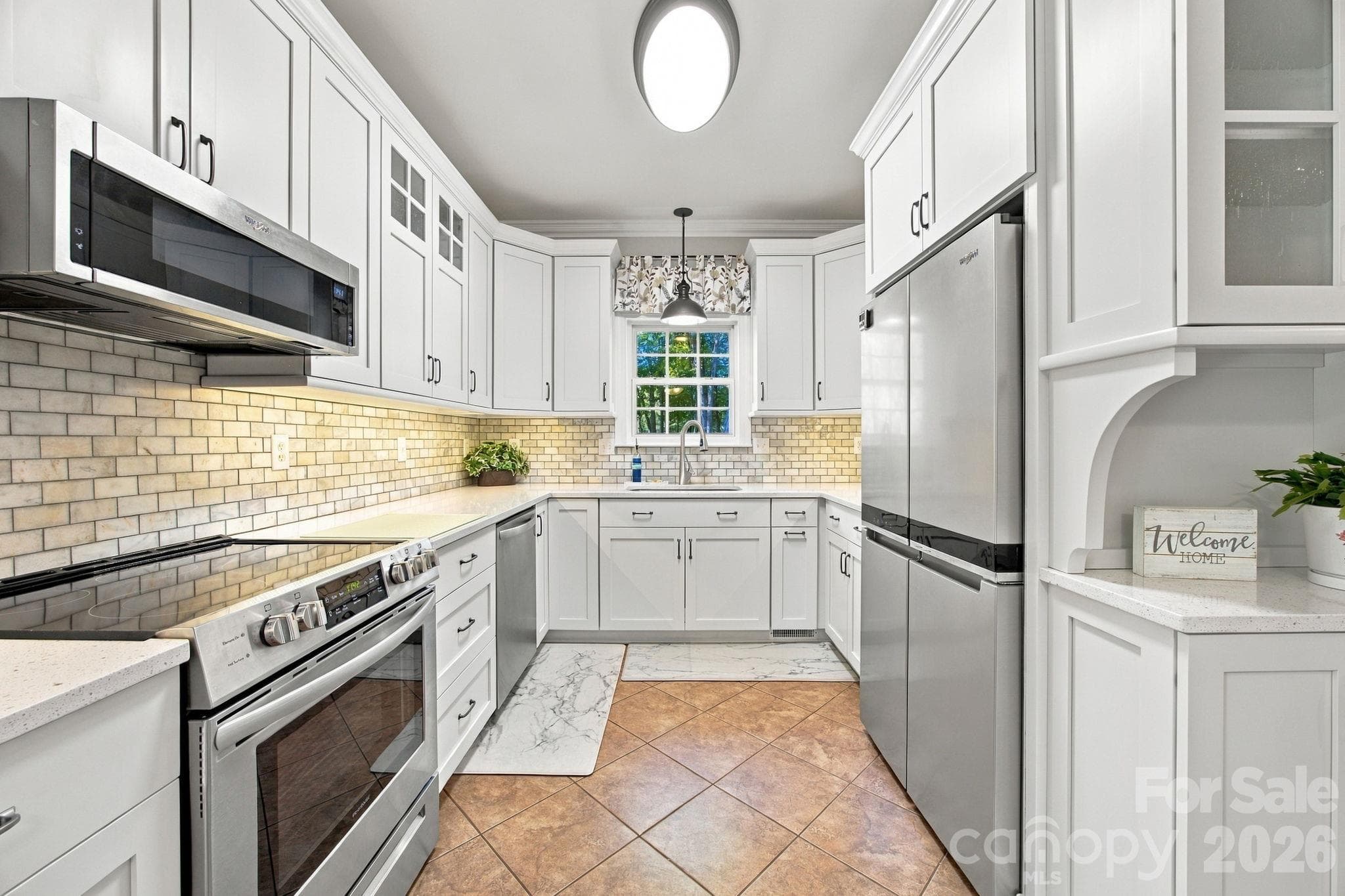 Single Family Residence at 6611 Providence Road S, Waxhaw, photo 34 of 47
