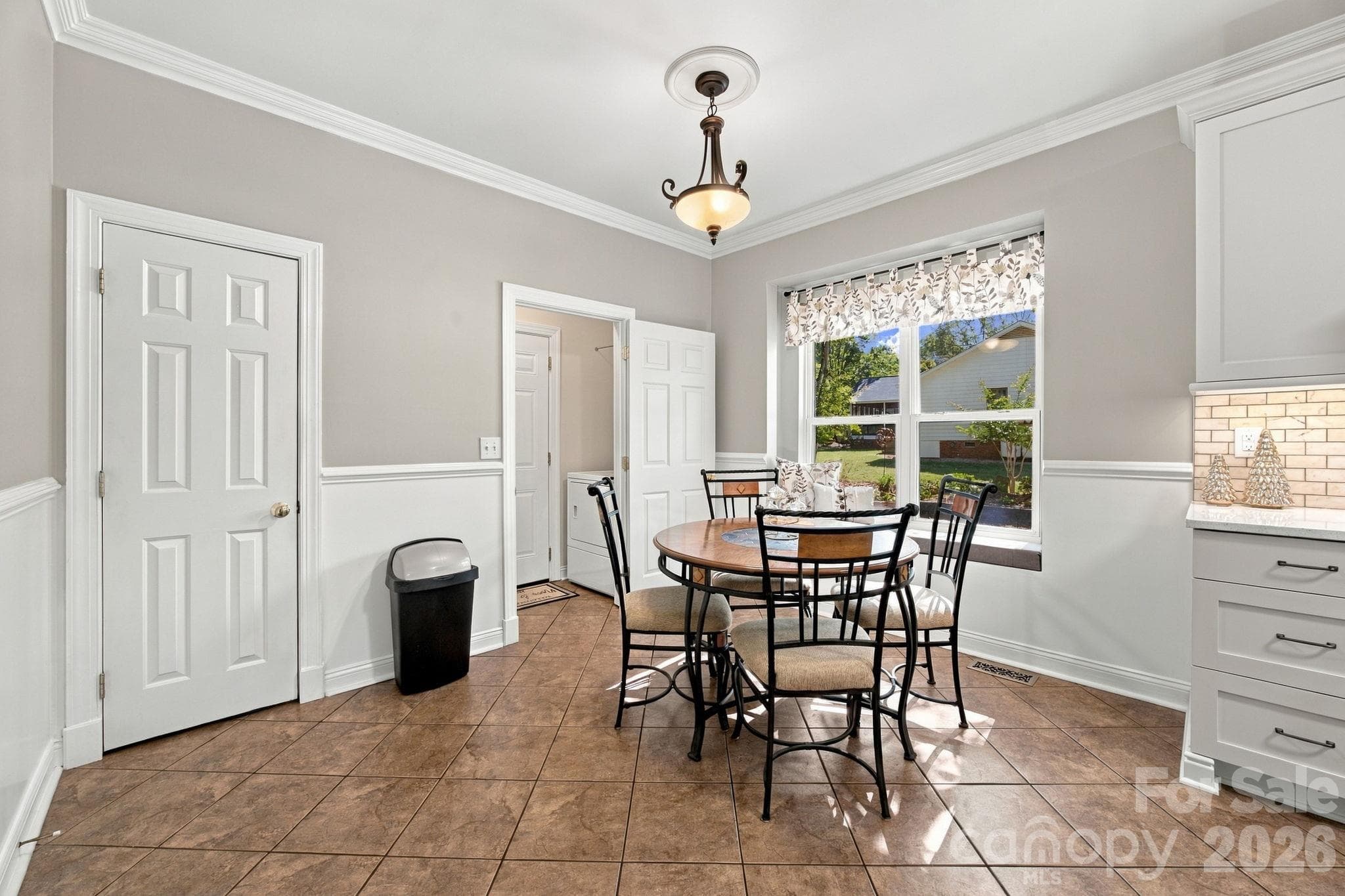 Single Family Residence at 6611 Providence Road S, Waxhaw, photo 37 of 47