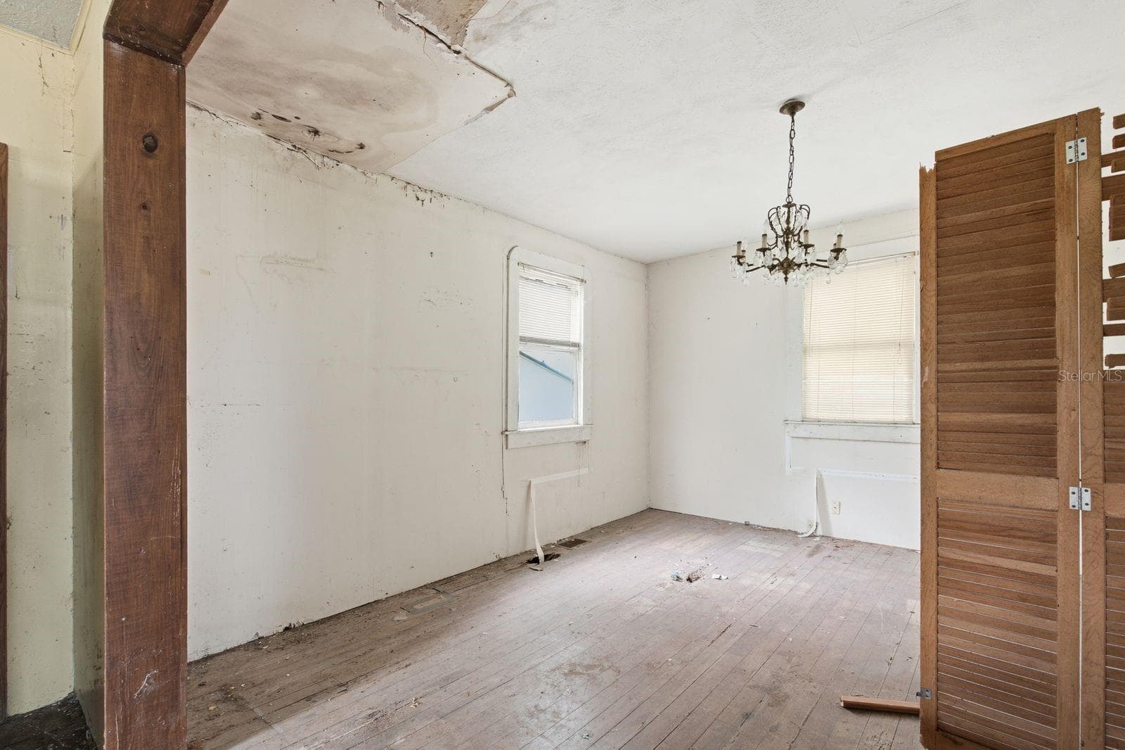 Single Family Residence at 226 N GROSSE AVE, TARPON SPRINGS, photo 16 of 43