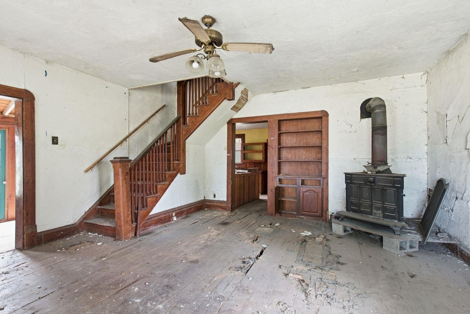 Single Family Residence at 226 N GROSSE AVE, TARPON SPRINGS, photo 21 of 43