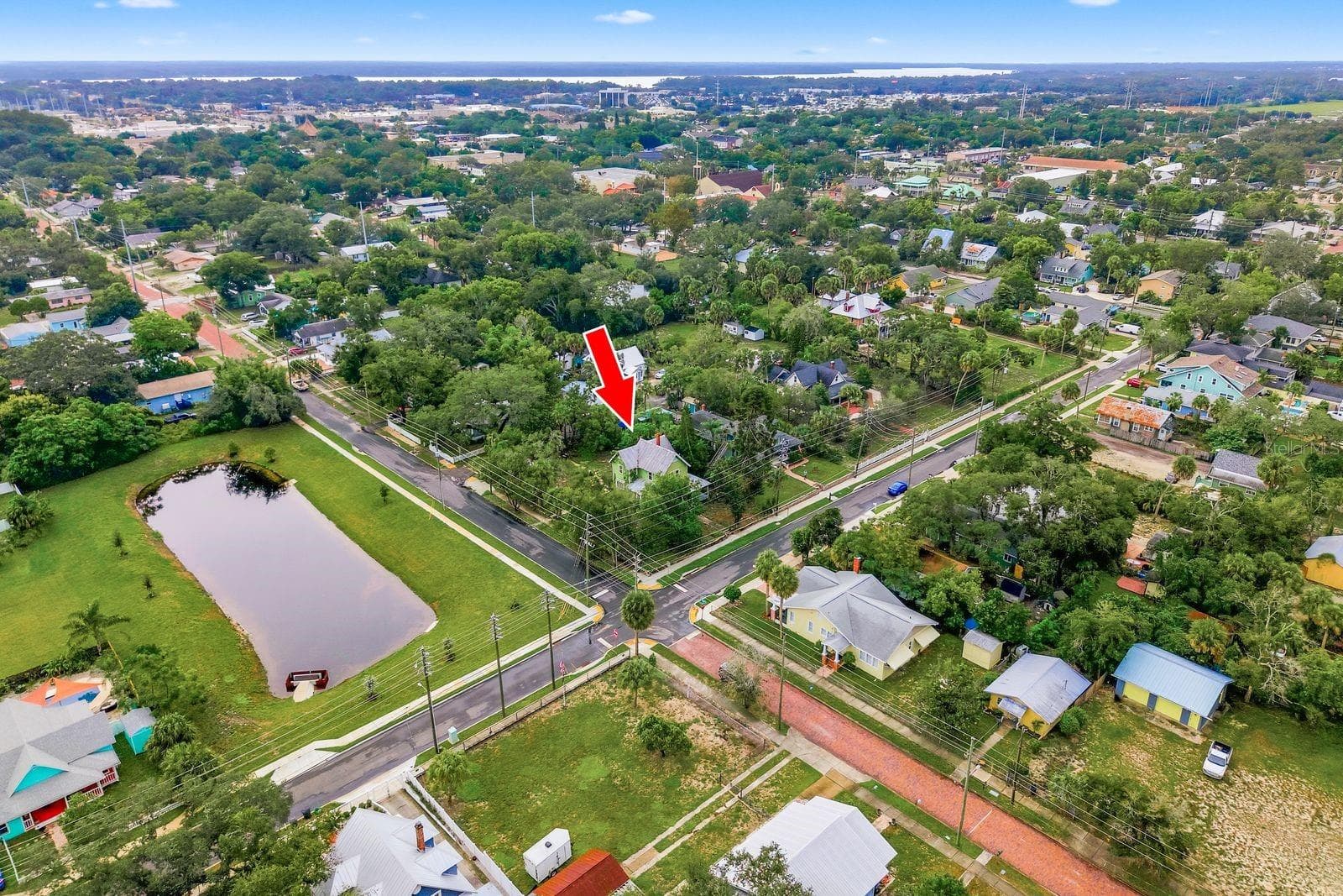 Single Family Residence at 226 N GROSSE AVE, TARPON SPRINGS, photo 30 of 43