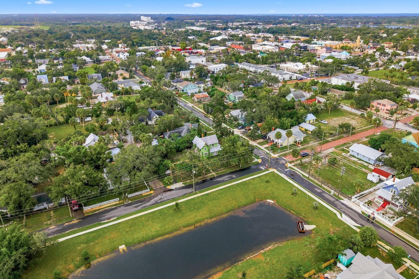 Single Family Residence at 226 N GROSSE AVE, TARPON SPRINGS, photo 39 of 43