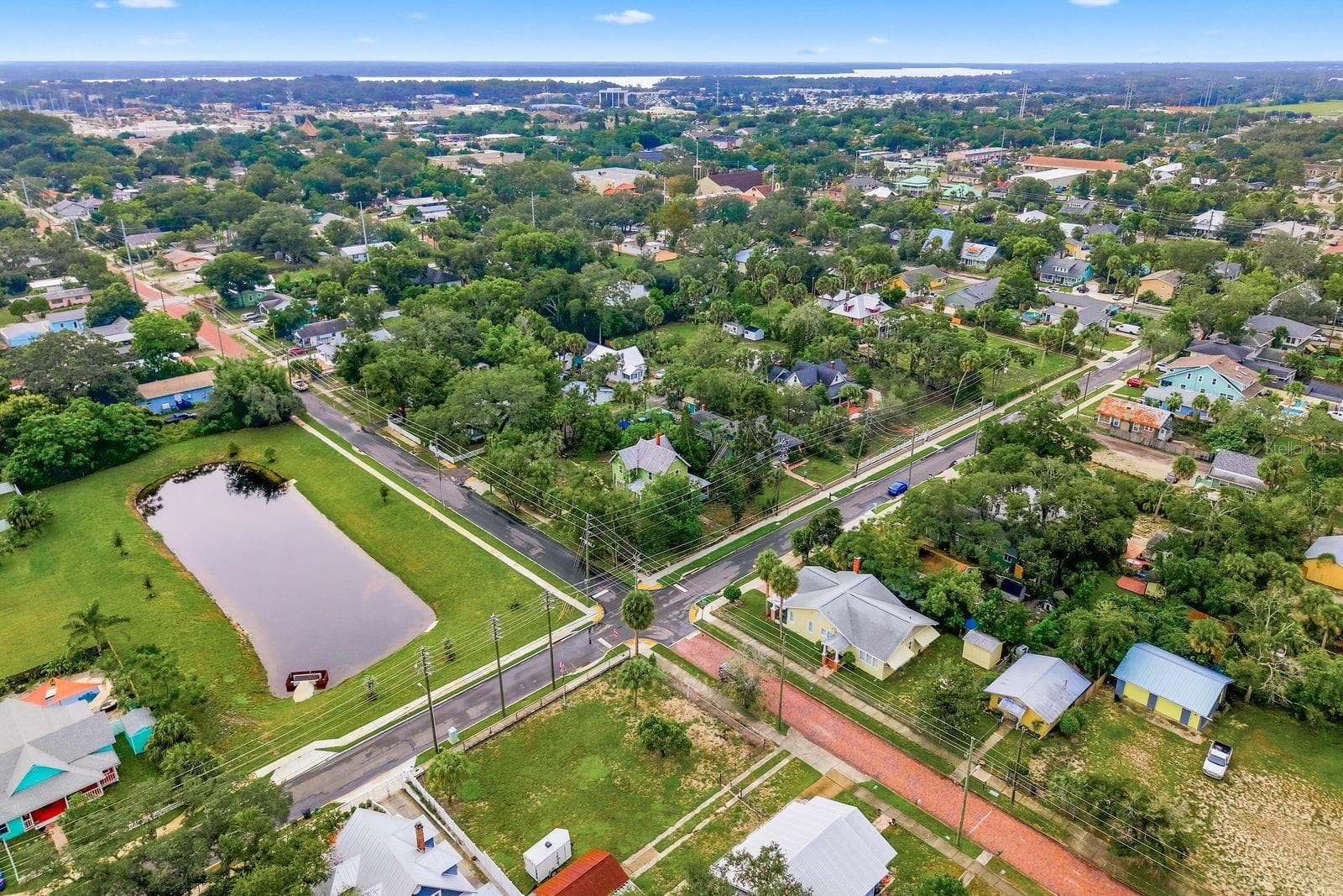 Single Family Residence at 226 N GROSSE AVE, TARPON SPRINGS, photo 42 of 43
