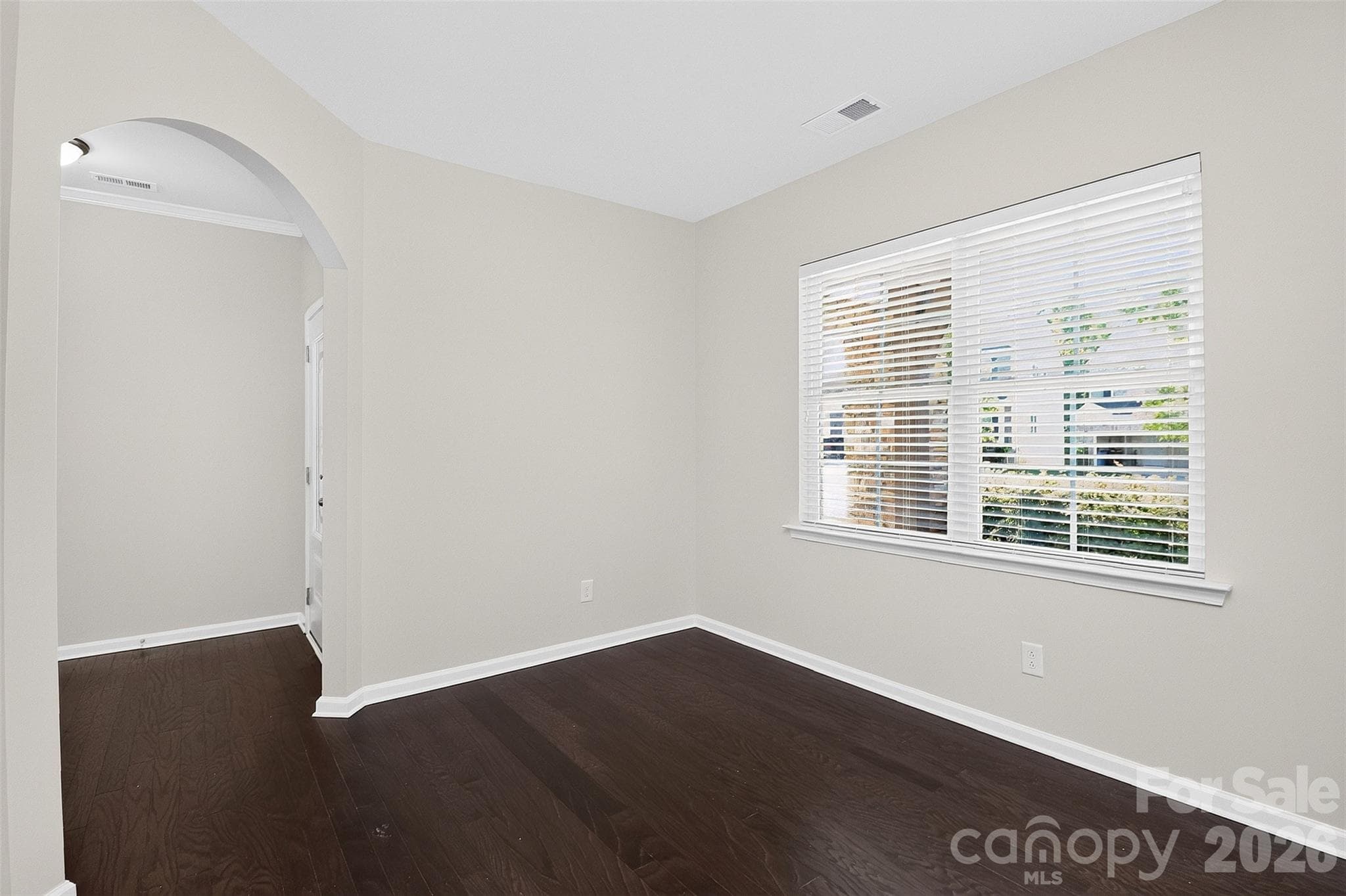 Single Family Residence at 160 Wrangell Drive, Mooresville, photo 6 of 31