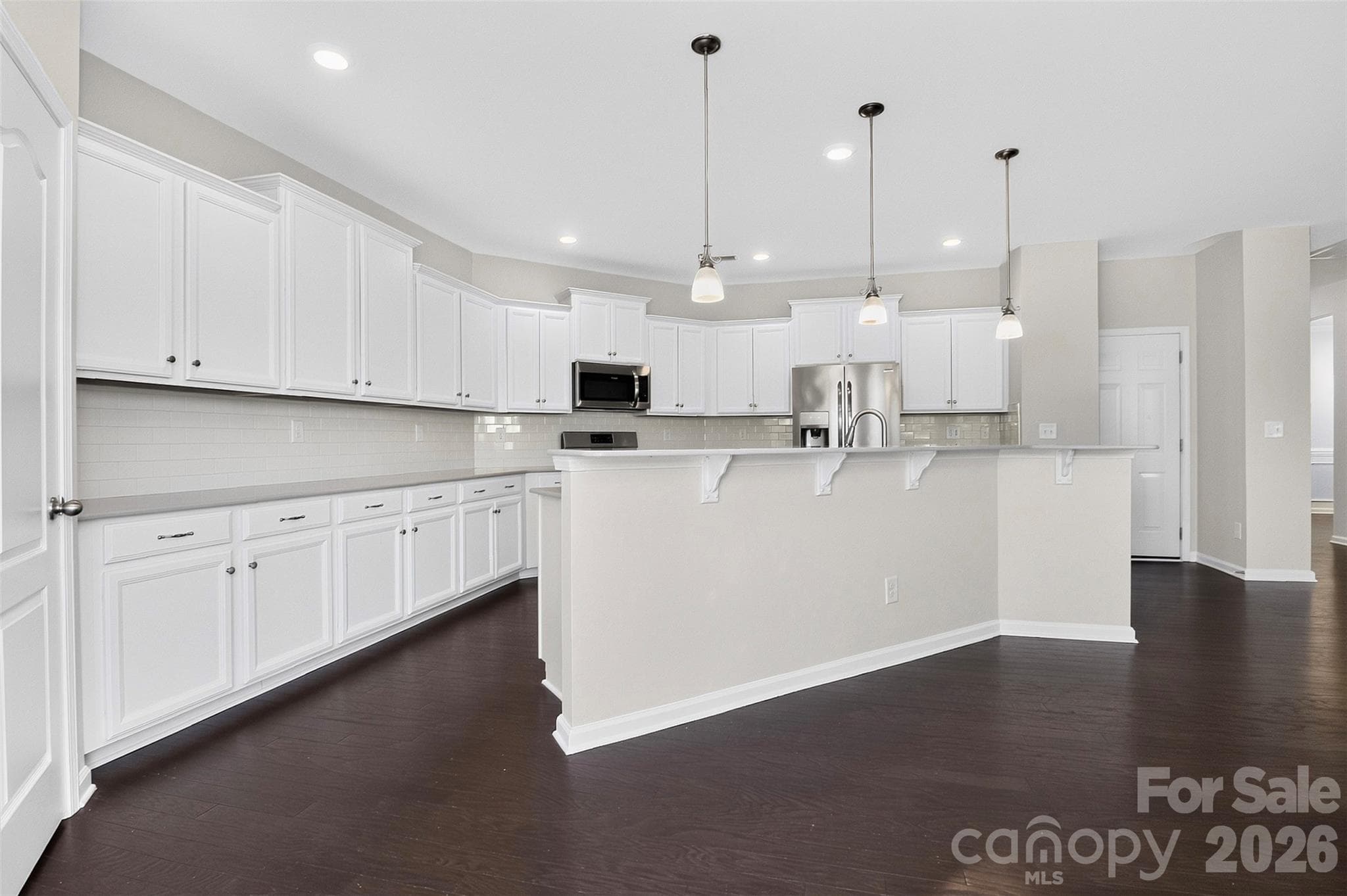 Single Family Residence at 160 Wrangell Drive, Mooresville, photo 14 of 31