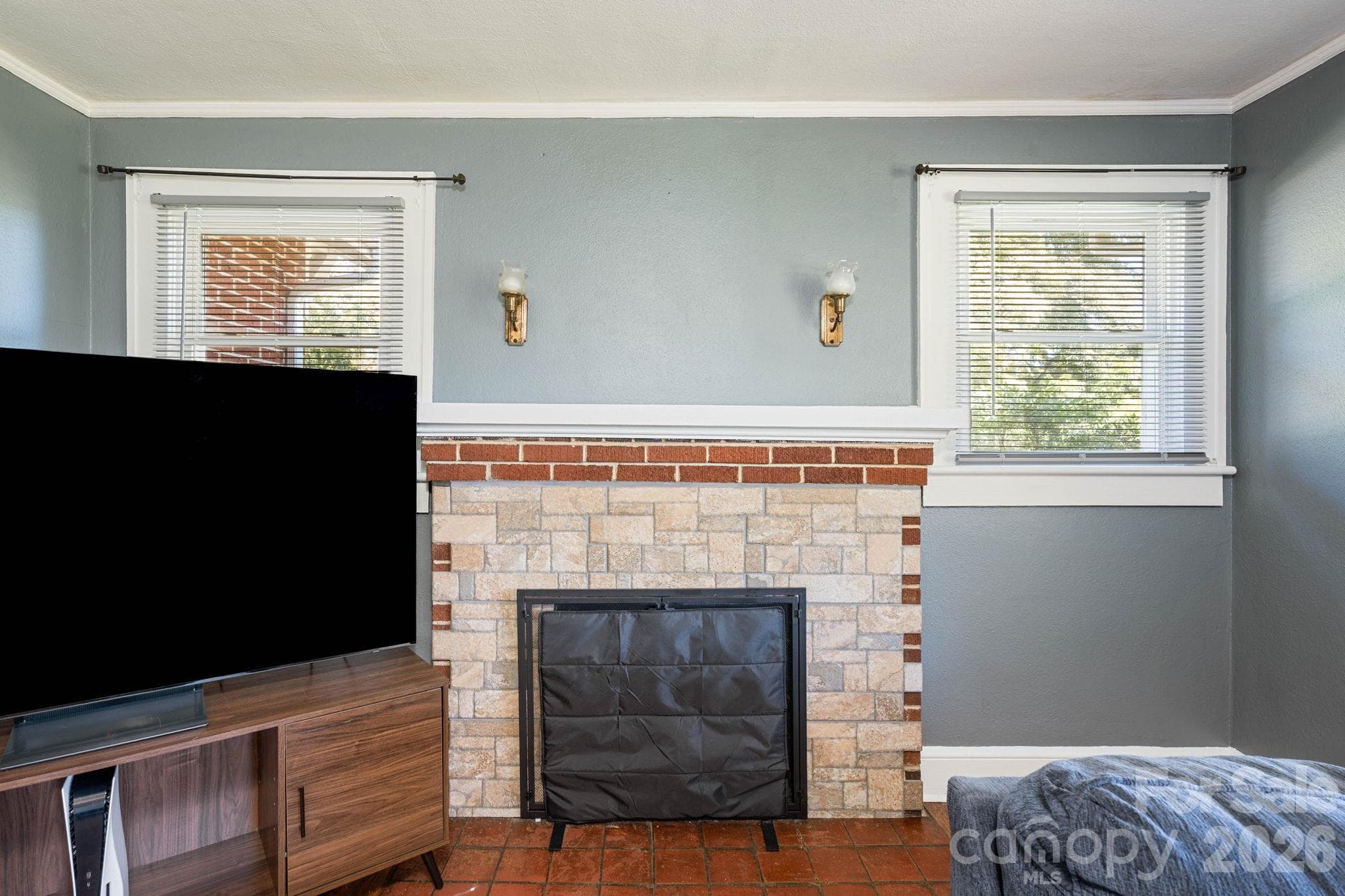 Single Family Residence at 2401 NC 181 Highway, Morganton, photo 11 of 30
