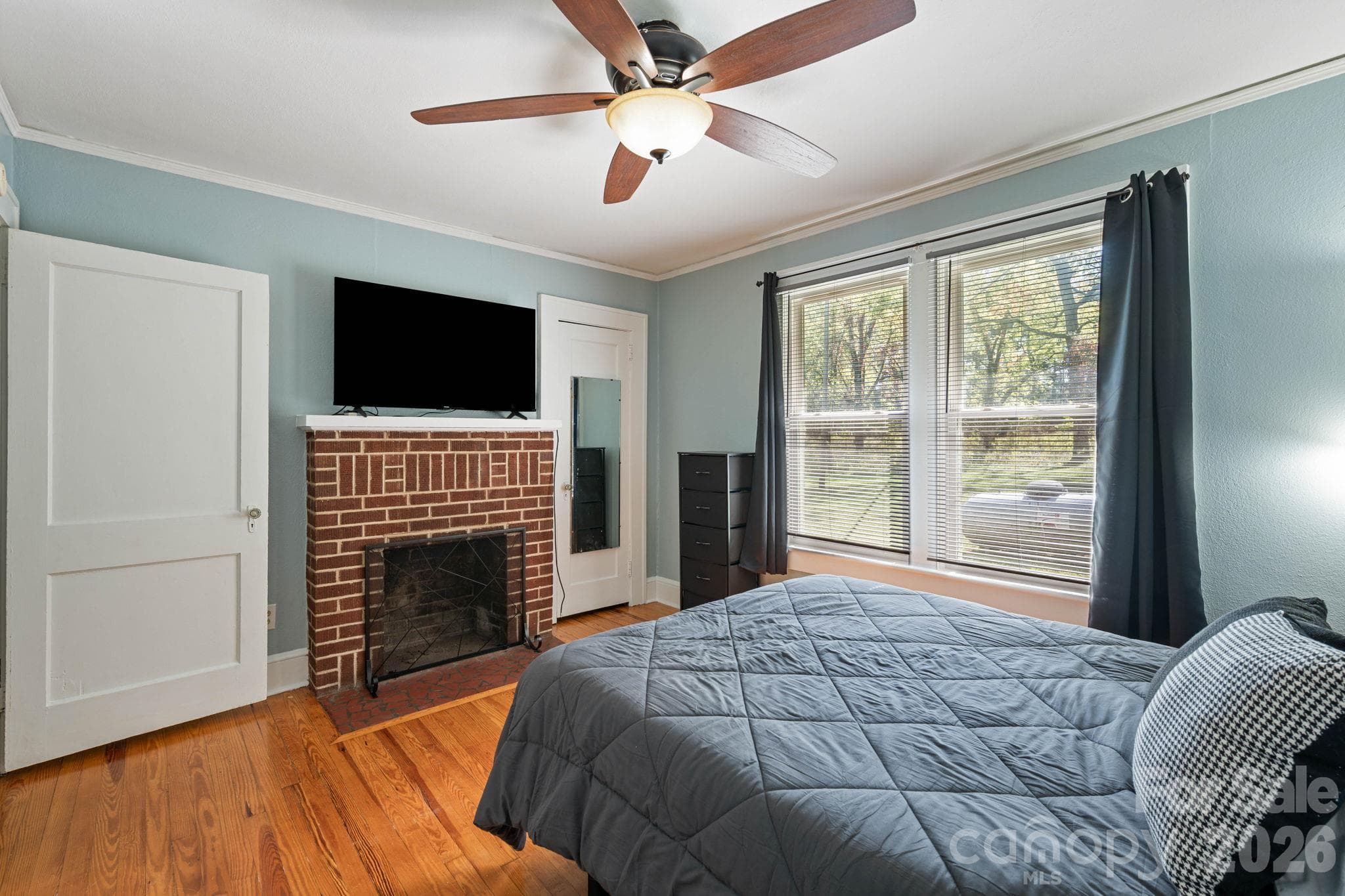 Single Family Residence at 2401 NC 181 Highway, Morganton, photo 14 of 30
