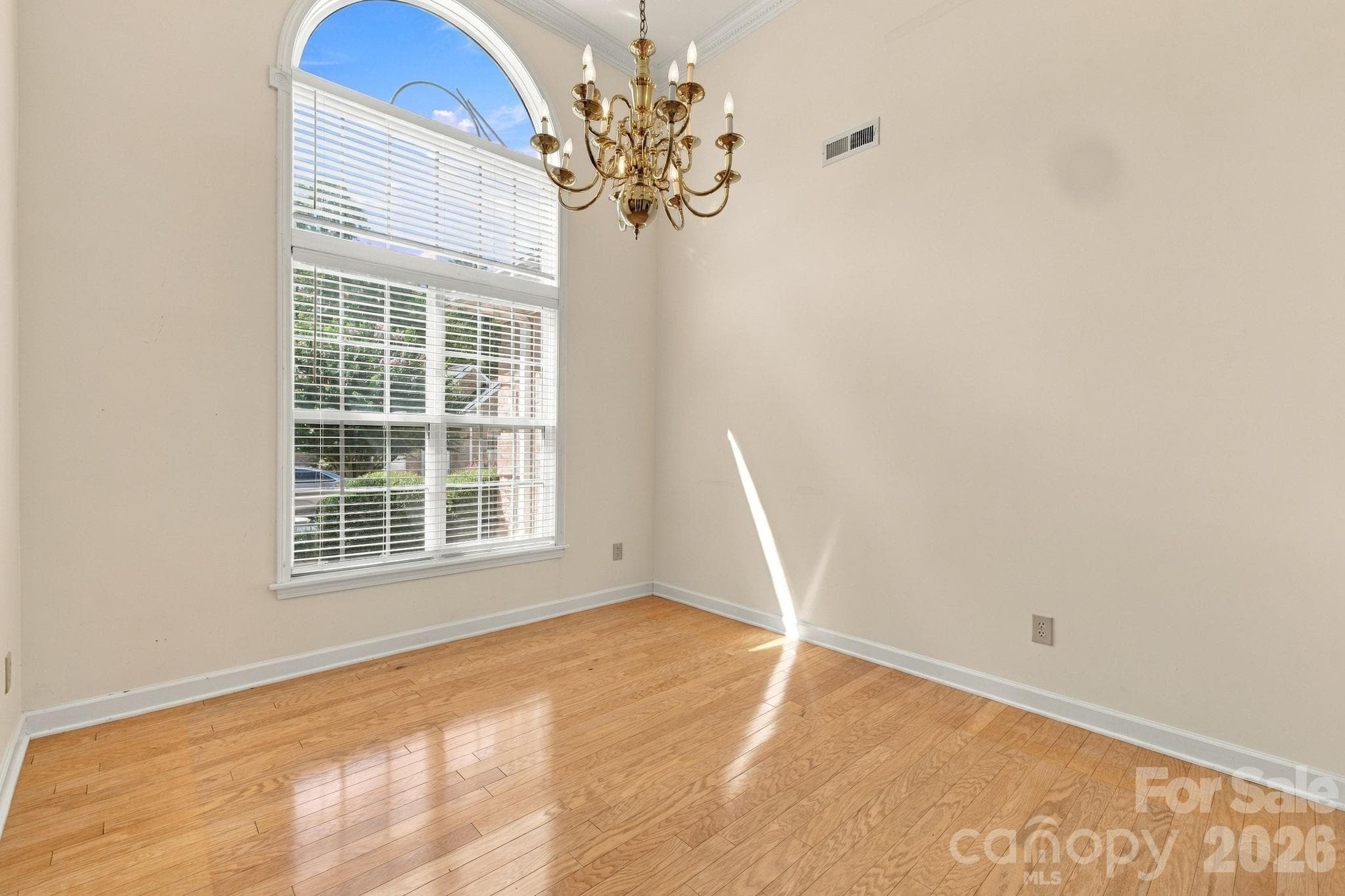 Townhouse at 3131 9th Street Drive NE, Hickory, photo 6 of 25