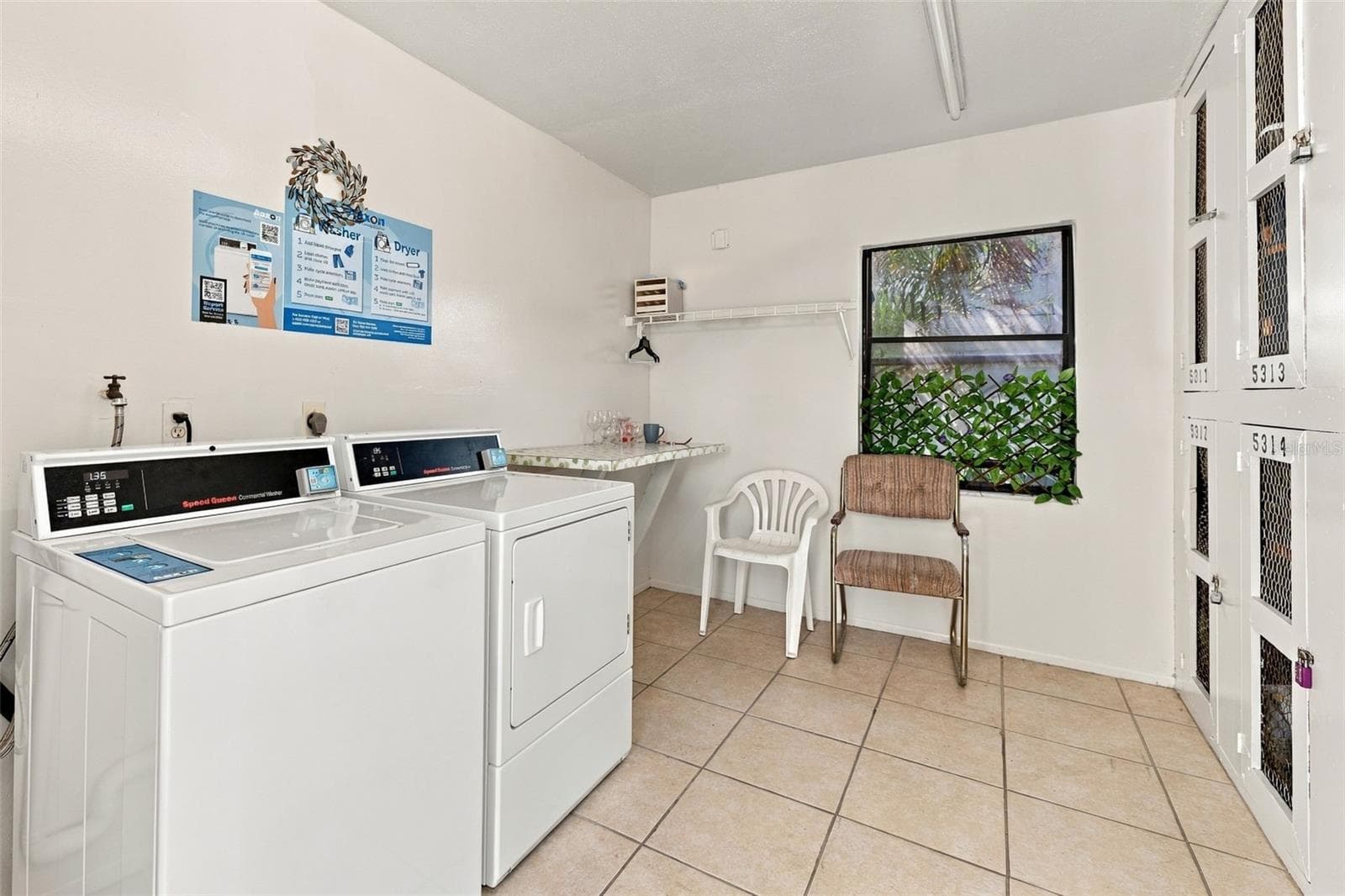 laundry common area - 14130 ROSEMARY LN #5314, LARGO