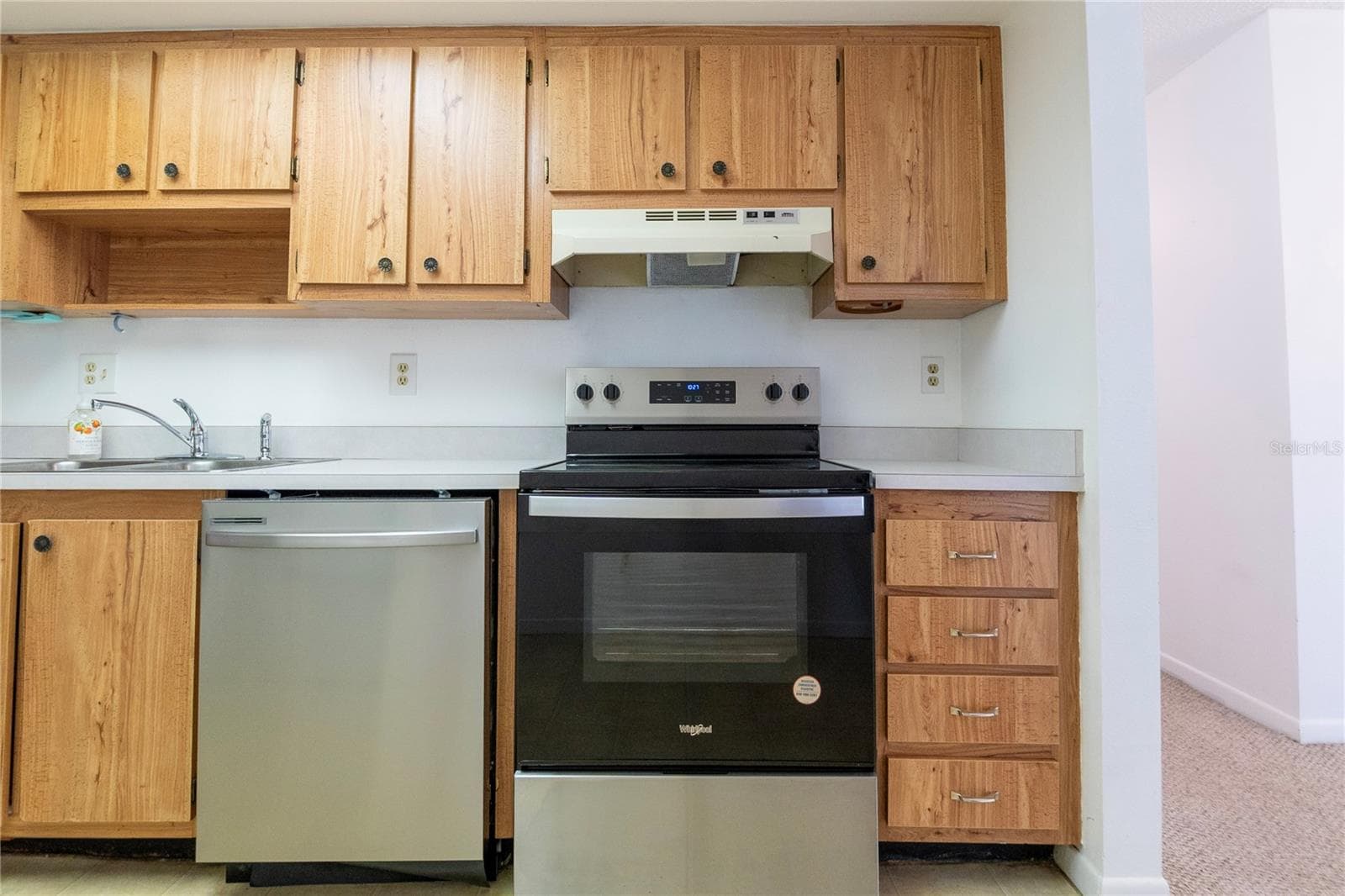 Condominium at 3114 37TH LN S #B, ST PETERSBURG, photo 16 of 85