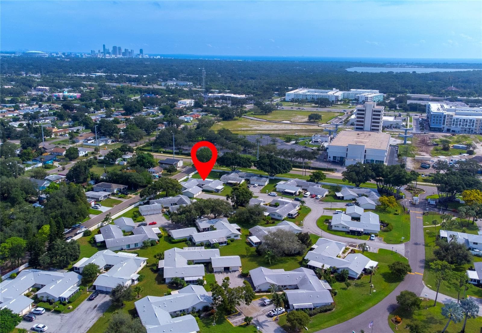 Condominium at 3114 37TH LN S #B, ST PETERSBURG, photo 54 of 85