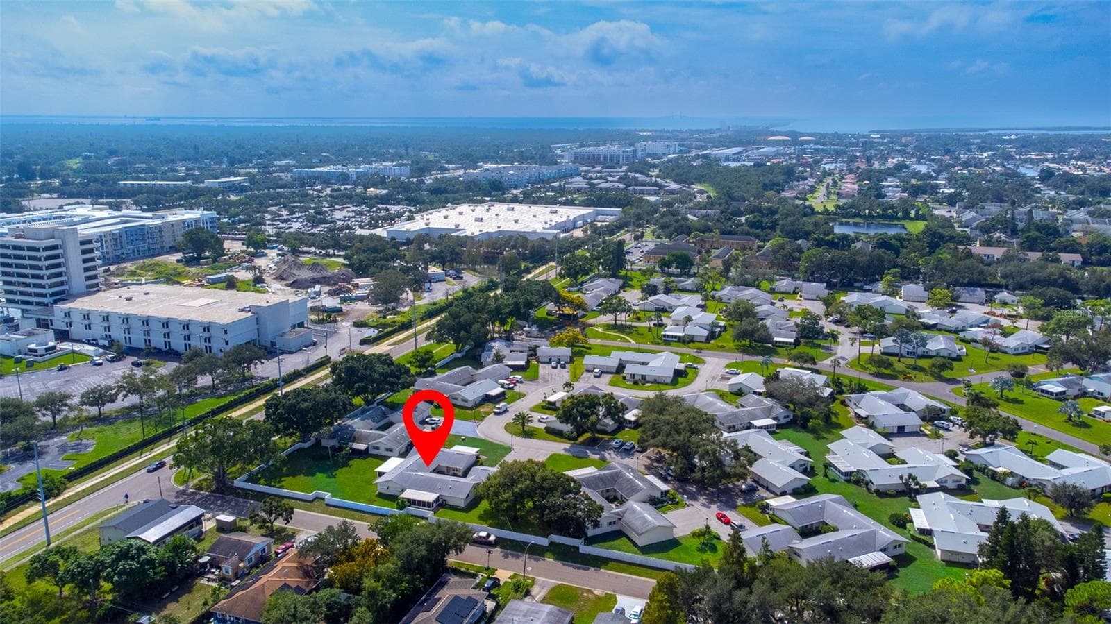 Condominium at 3114 37TH LN S #B, ST PETERSBURG, photo 55 of 85