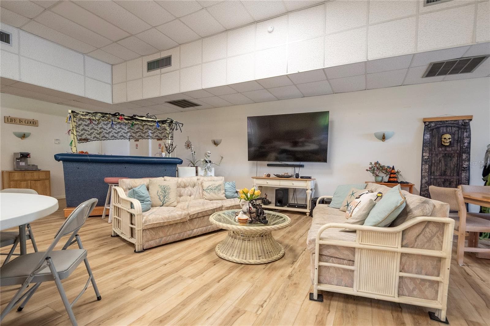 Condominium at 3114 37TH LN S #B, ST PETERSBURG, photo 76 of 85