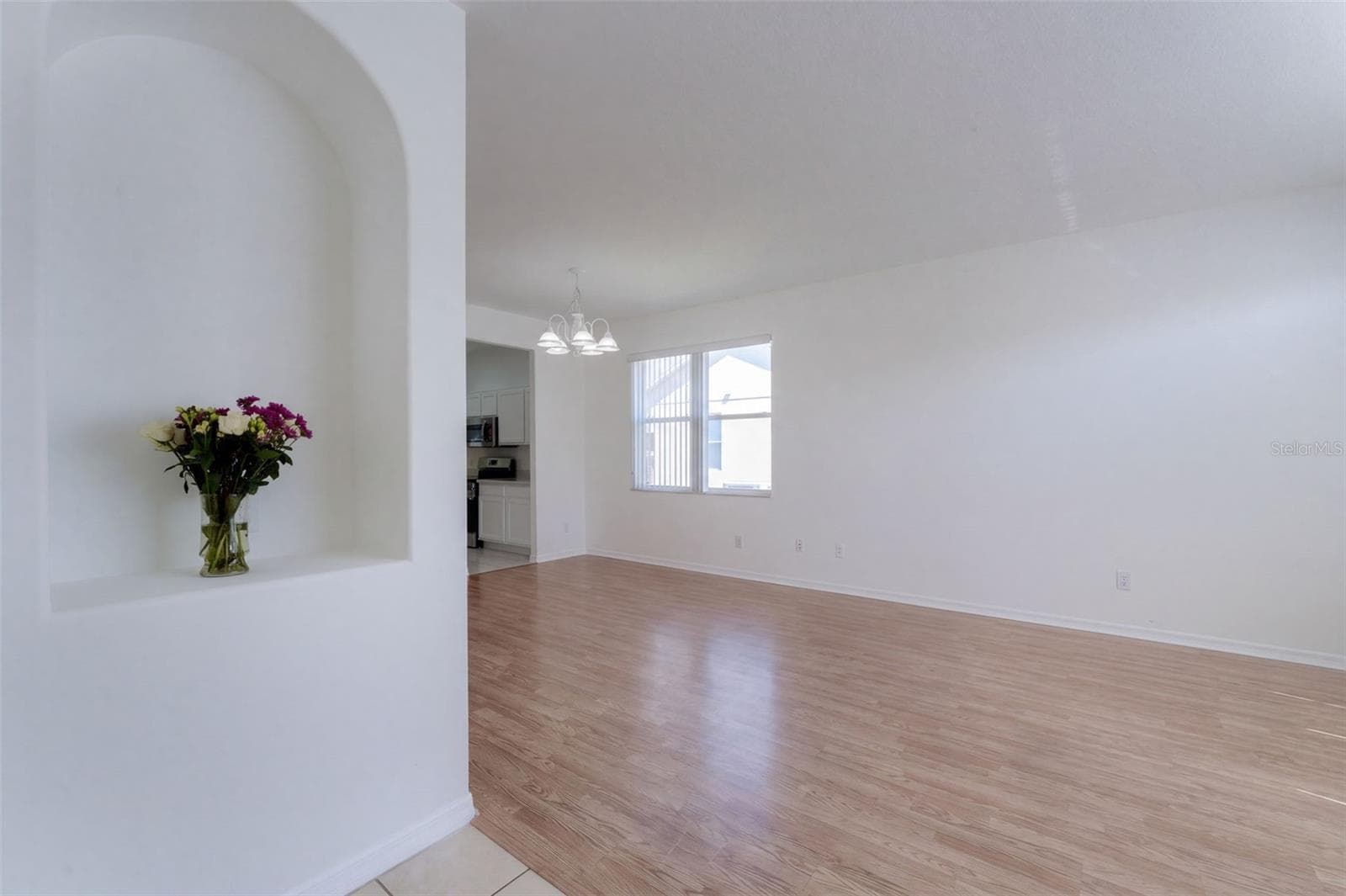 From front door, looking into living room/dining room - 4610 RIVERTON DR, ORLANDO