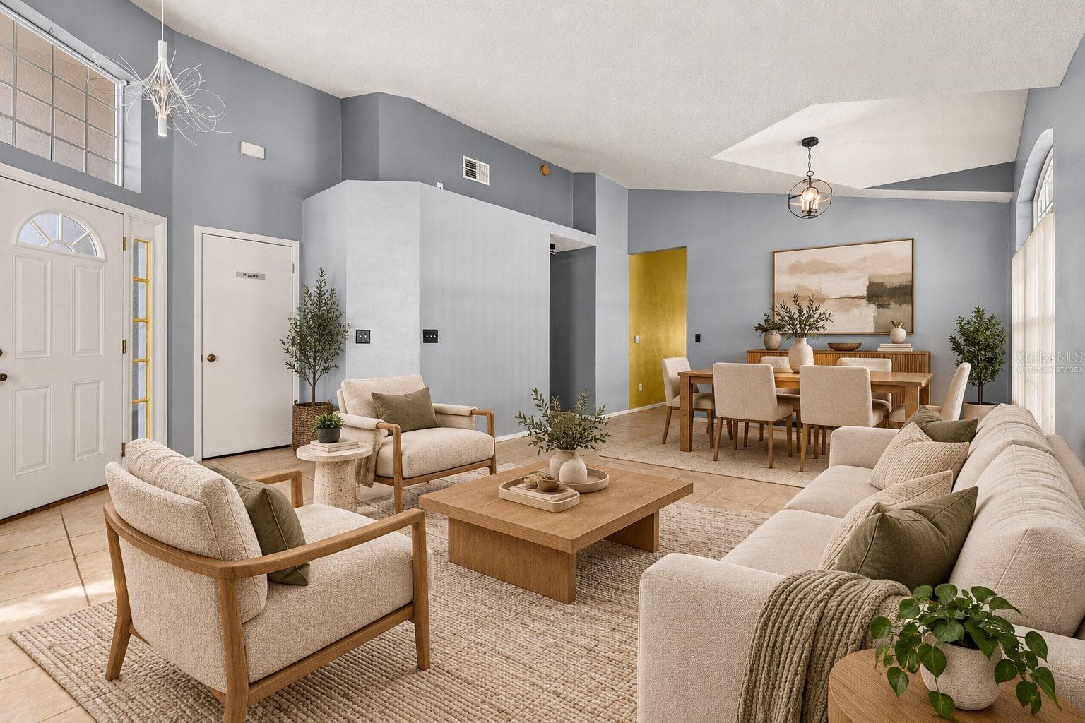 Virtually Staged - 716 ROCHESTER LOOP, DAVENPORT