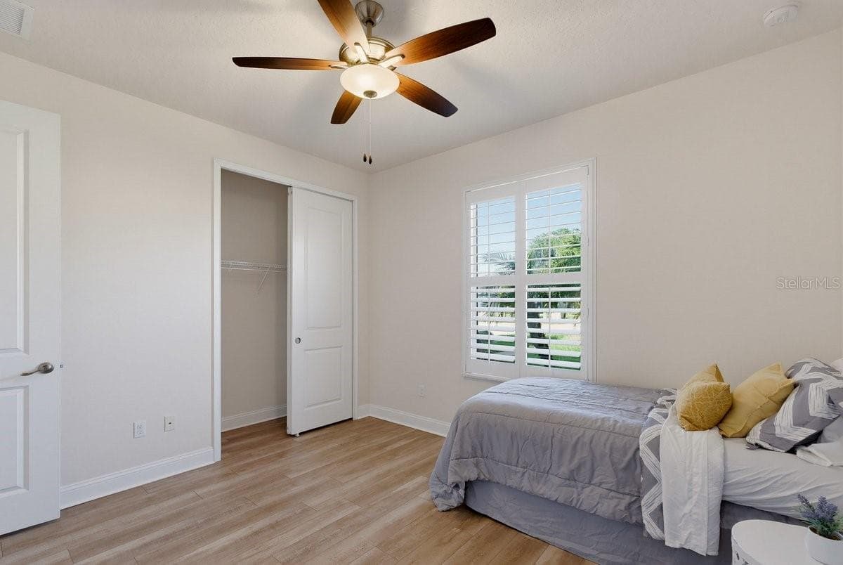 Single Family Residence at 29 THORNHILL CHASE CIR, ORMOND BEACH, photo 13 of 55
