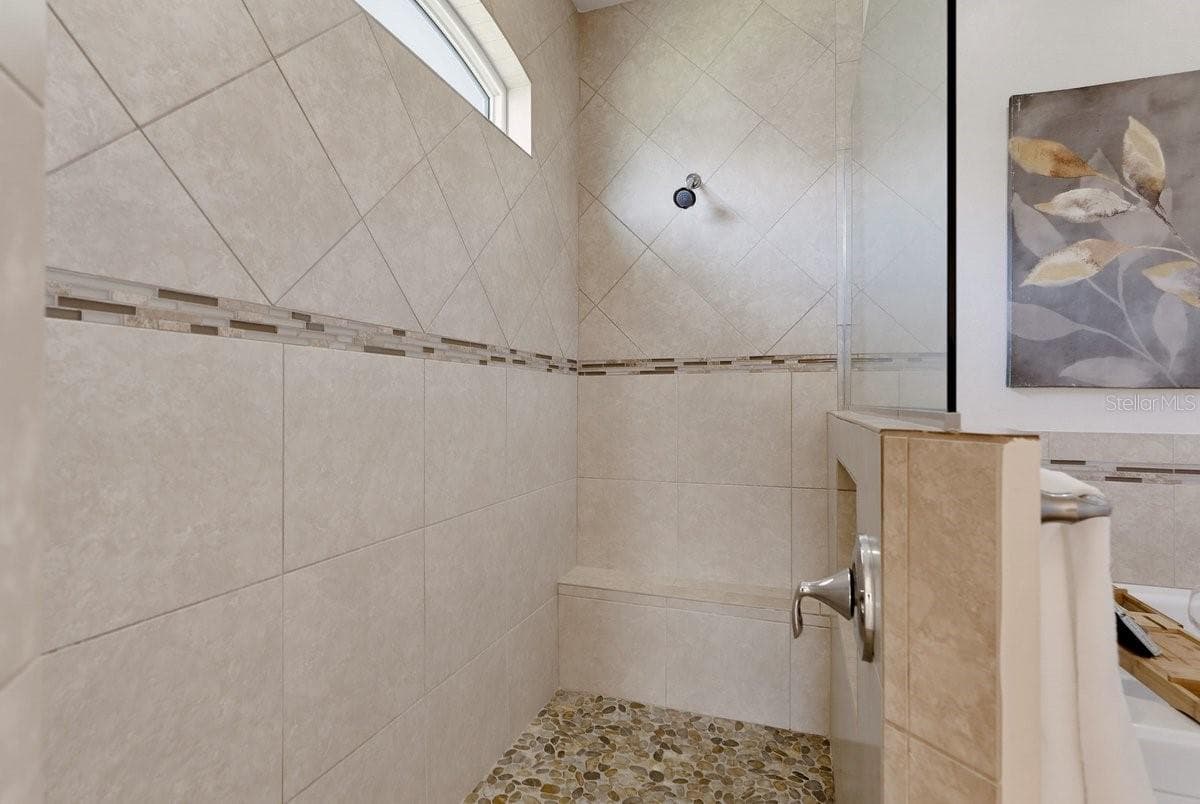 Single Family Residence at 29 THORNHILL CHASE CIR, ORMOND BEACH, photo 18 of 55
