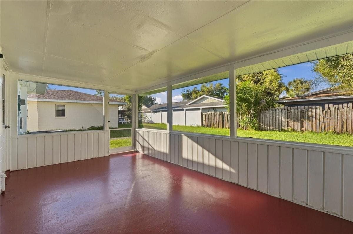 Single Family Residence at 422 DUCHESS DR, LAKELAND, photo 22 of 39