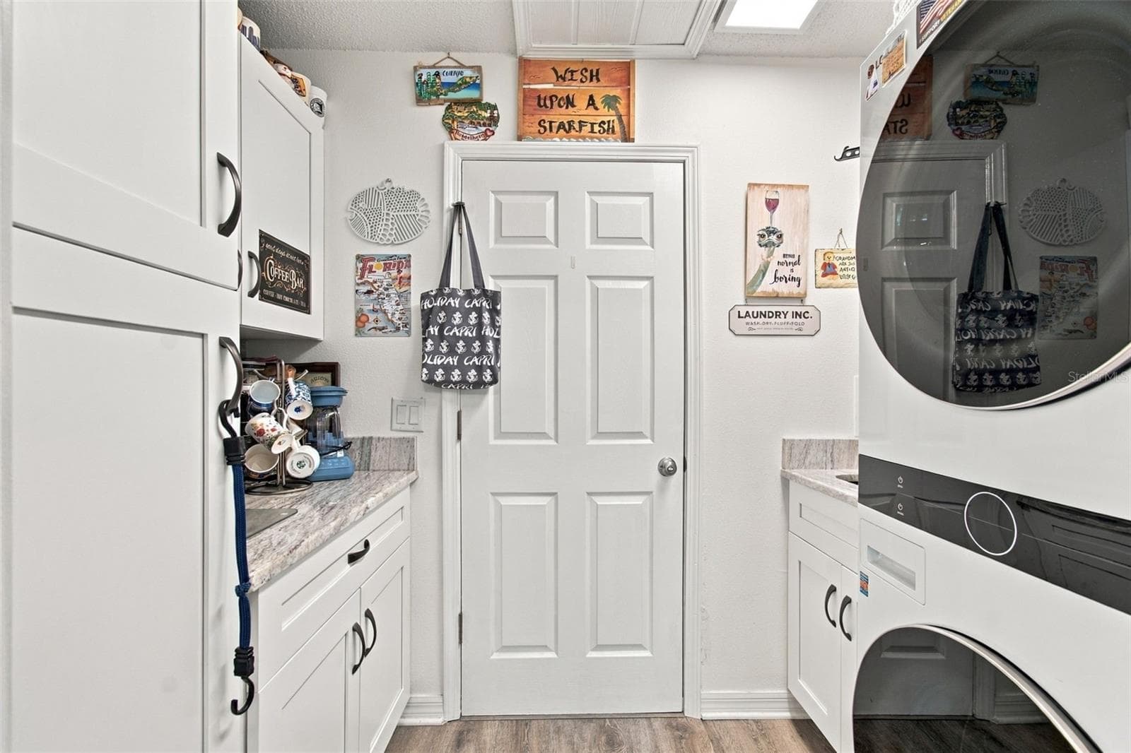 Villa at 11143 HOLLANDER AVE, HUDSON, photo 21 of 57