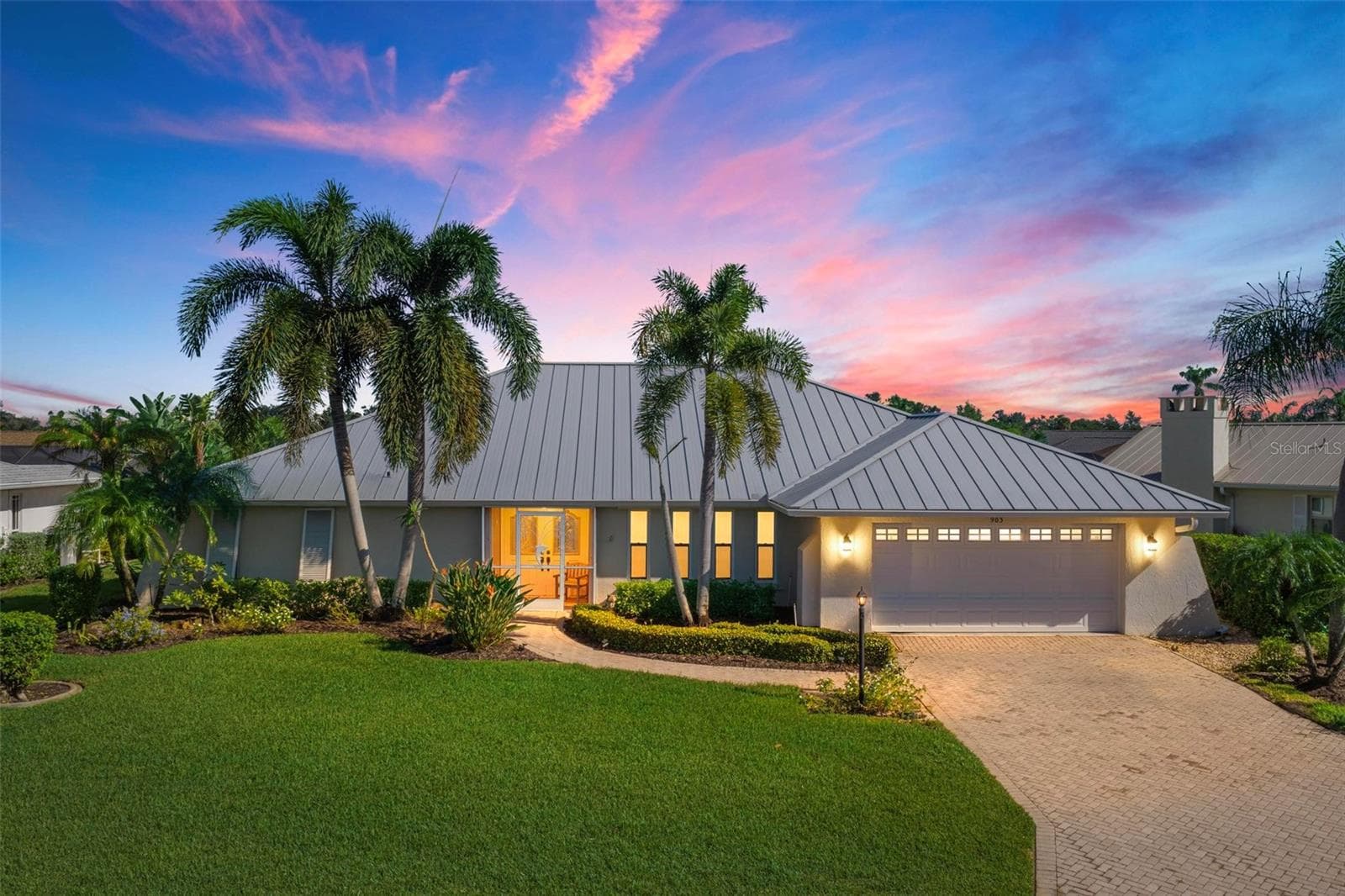Front - 903 PINEHURST LN, VENICE