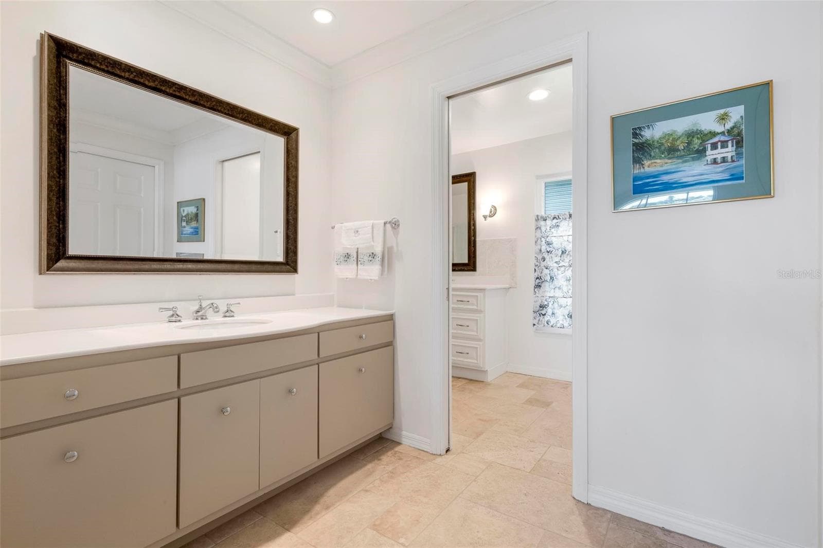 Primary Bathroom - 903 PINEHURST LN, VENICE