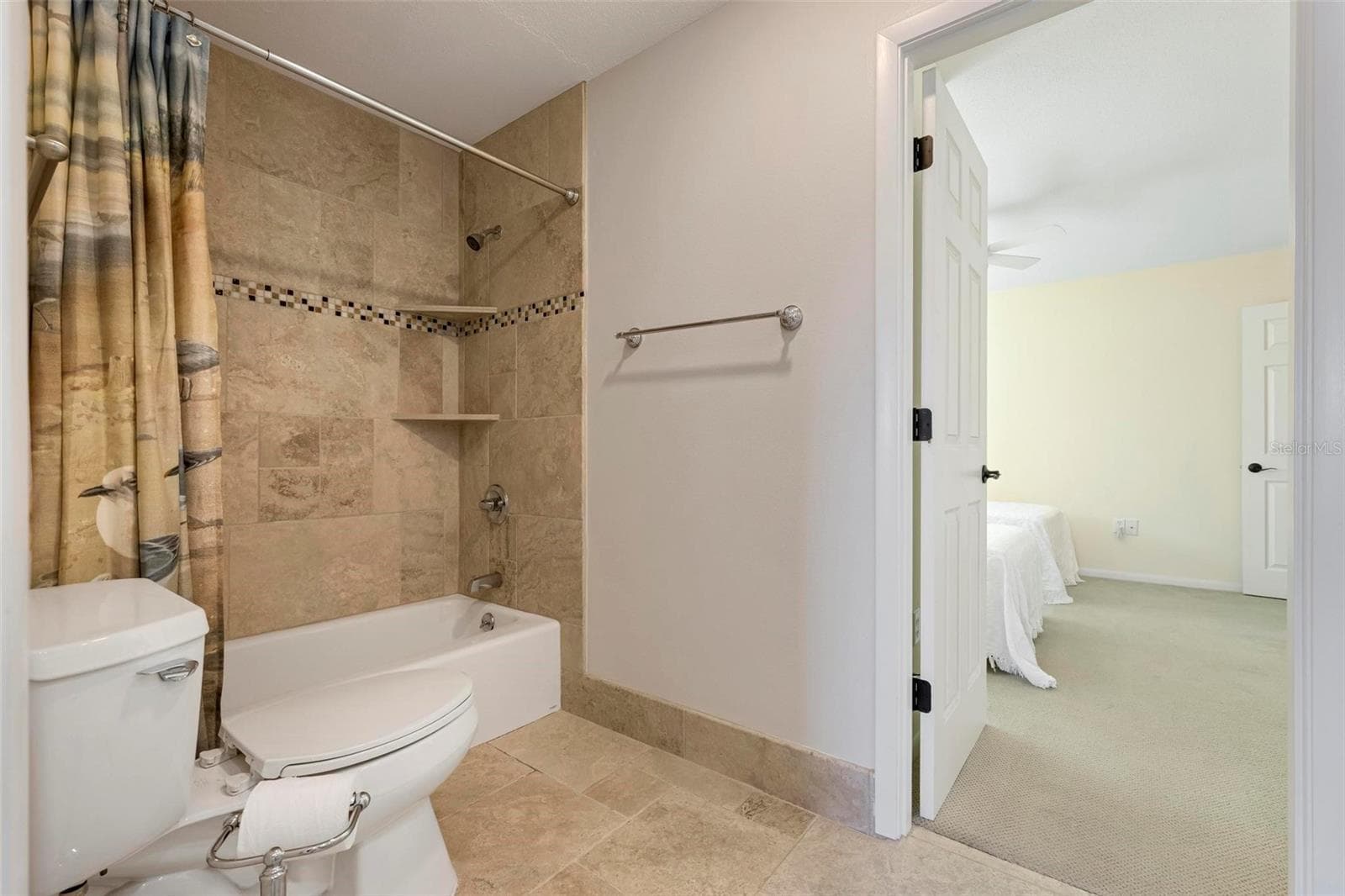 Hall Bath - 903 PINEHURST LN, VENICE