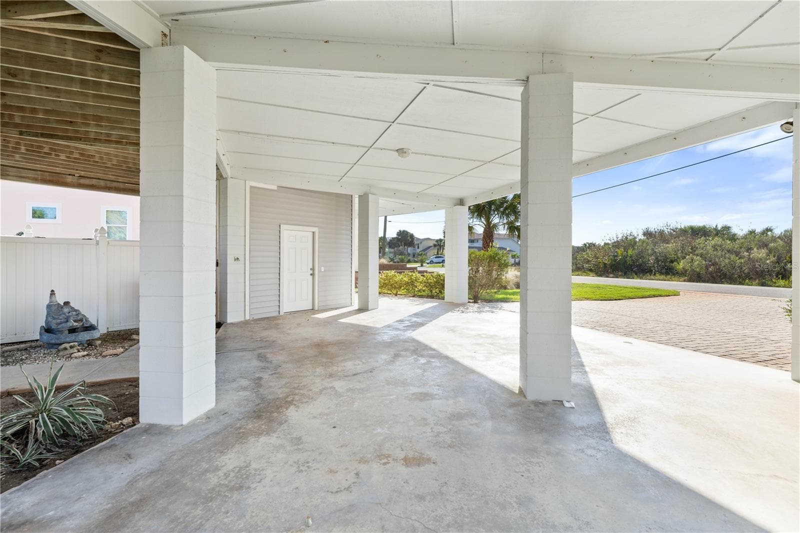 Single Family Residence at 7 MAHOE DR S, PALM COAST, photo 10 of 57