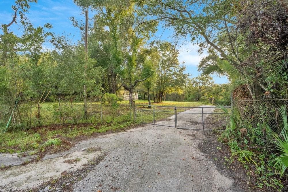Mobile Home at 4855 ROUND LAKE, APOPKA, photo 15 of 24