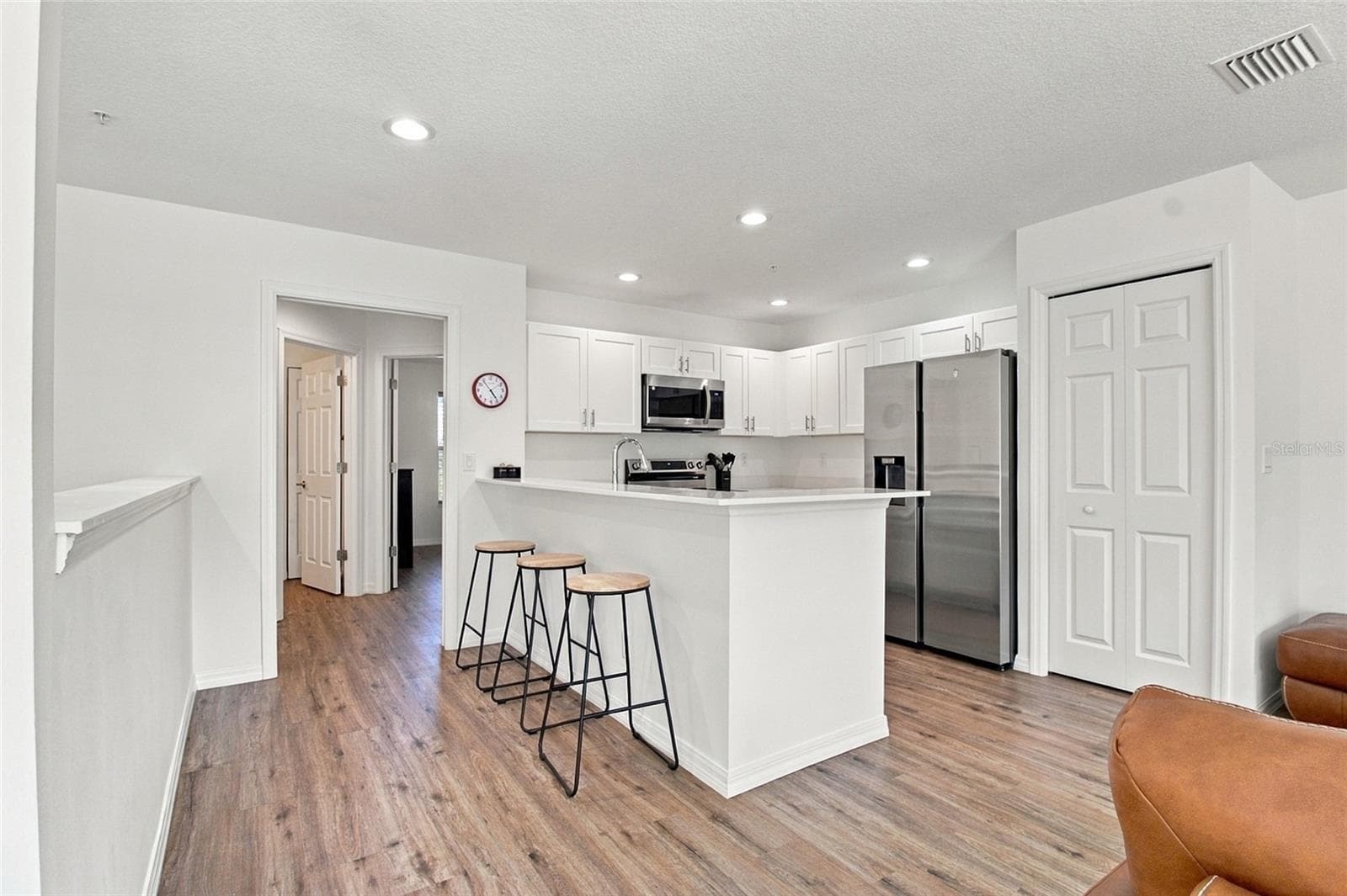 Condominium at 2537 6TH AVE E #E, BRADENTON, photo 6 of 34