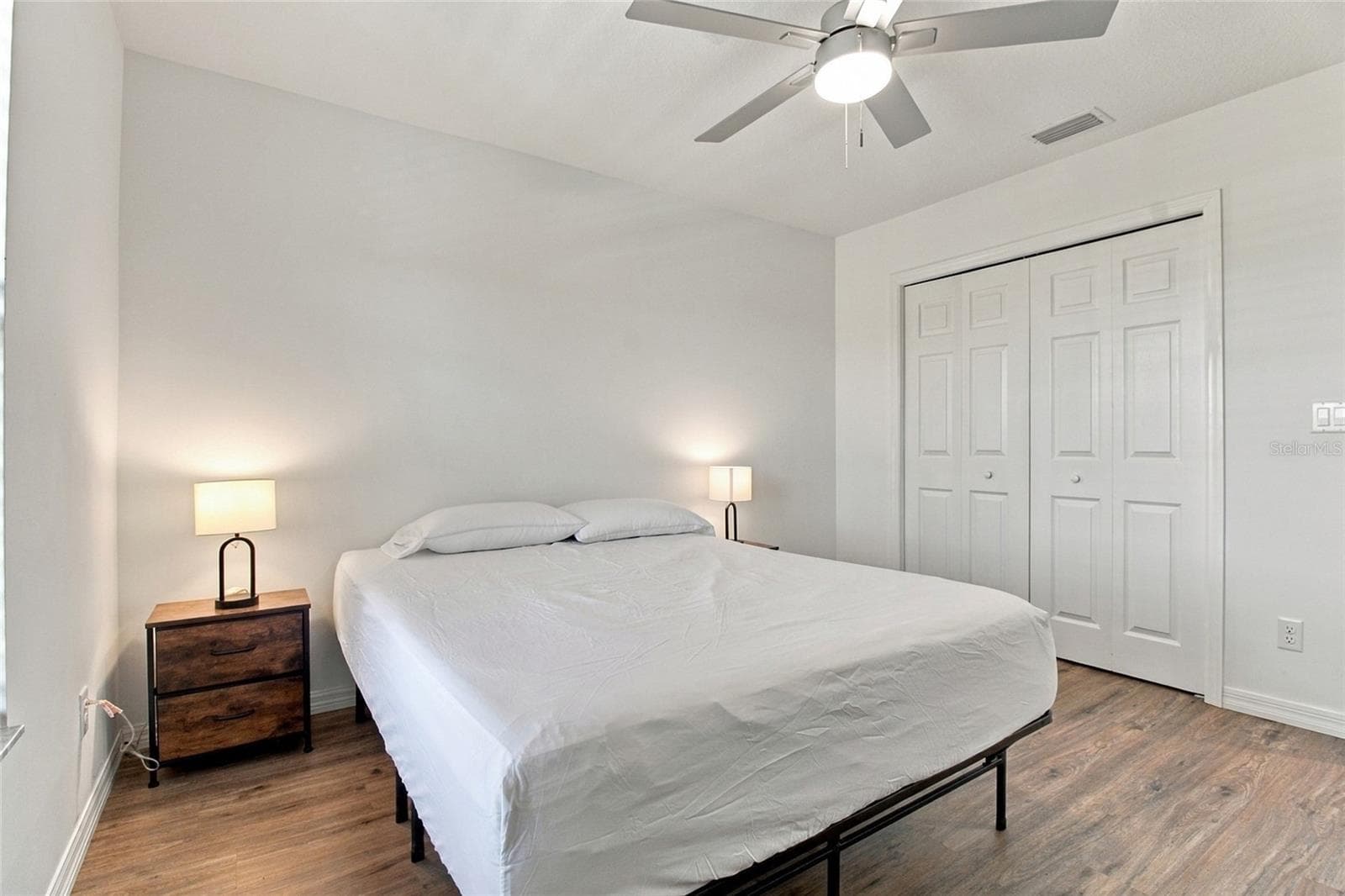 Condominium at 2537 6TH AVE E #E, BRADENTON, photo 17 of 34