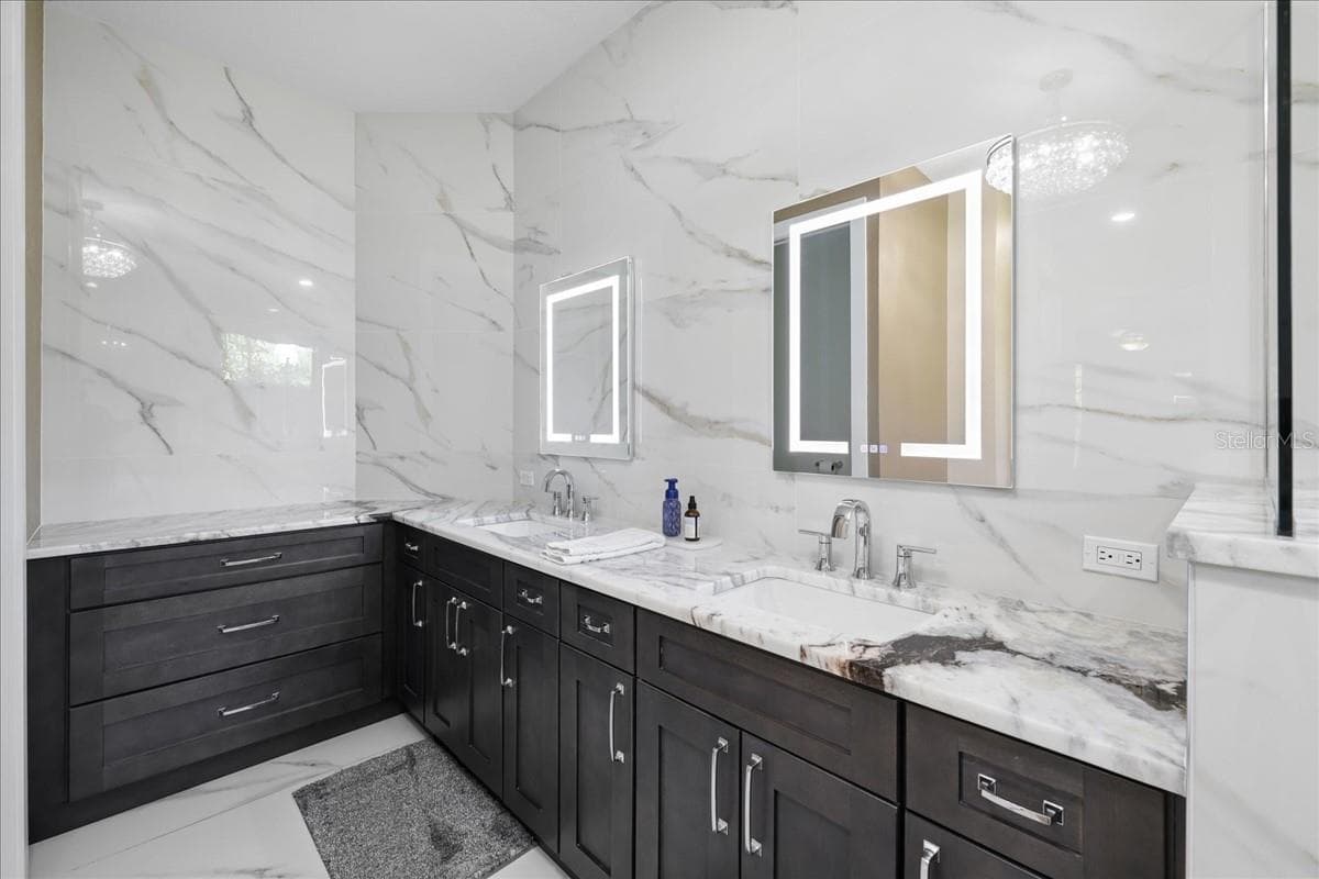 Primary Bath - 25200 HARBORSIDE BLVD, PUNTA GORDA