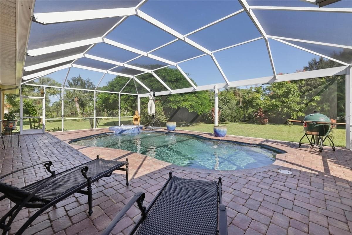 Single Family Residence at 25200 HARBORSIDE BLVD, PUNTA GORDA, photo 36 of 57